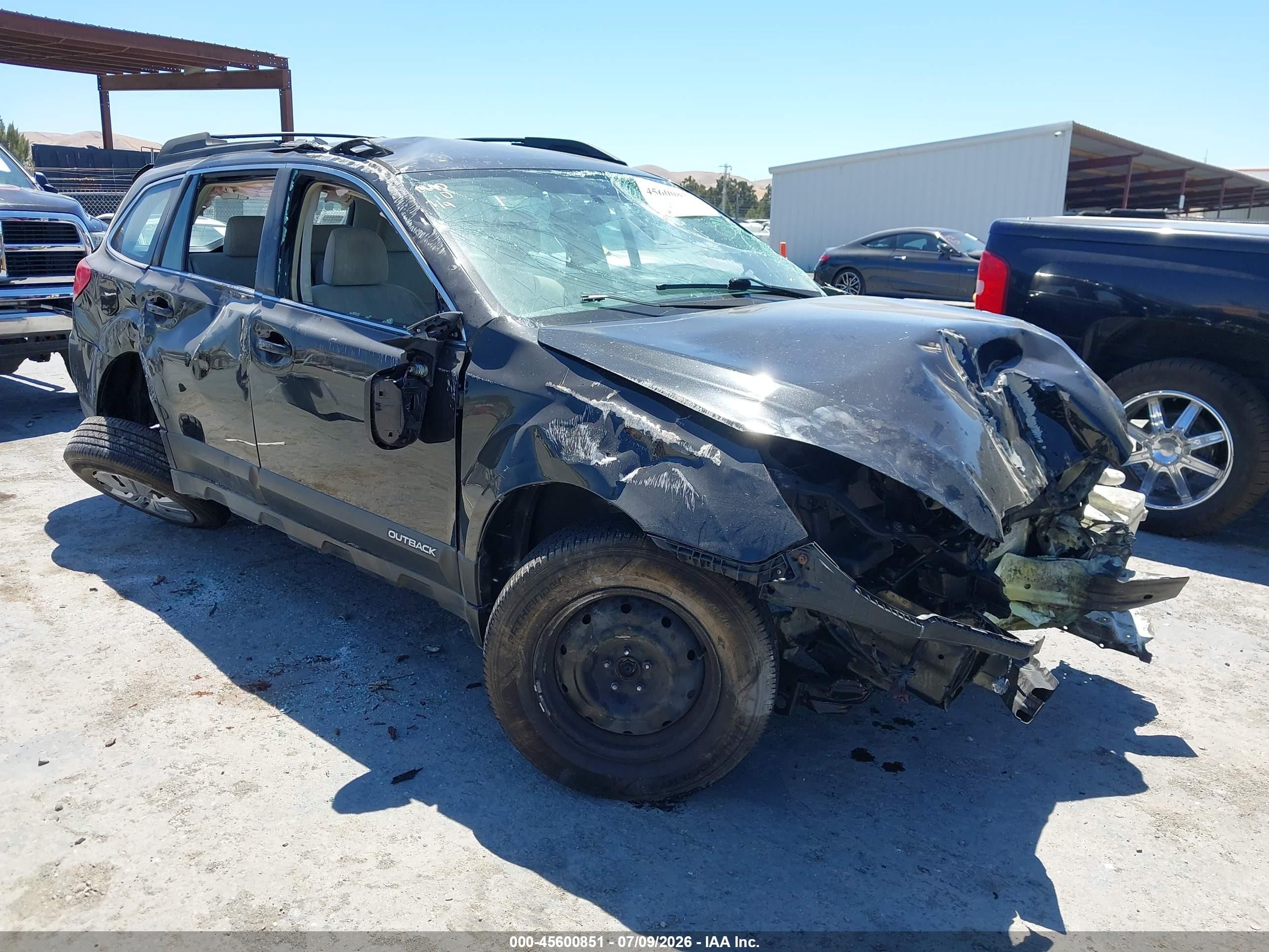 2013 Subaru Outback 2.5i Черный vin: 4S4BRBAC4D3300515