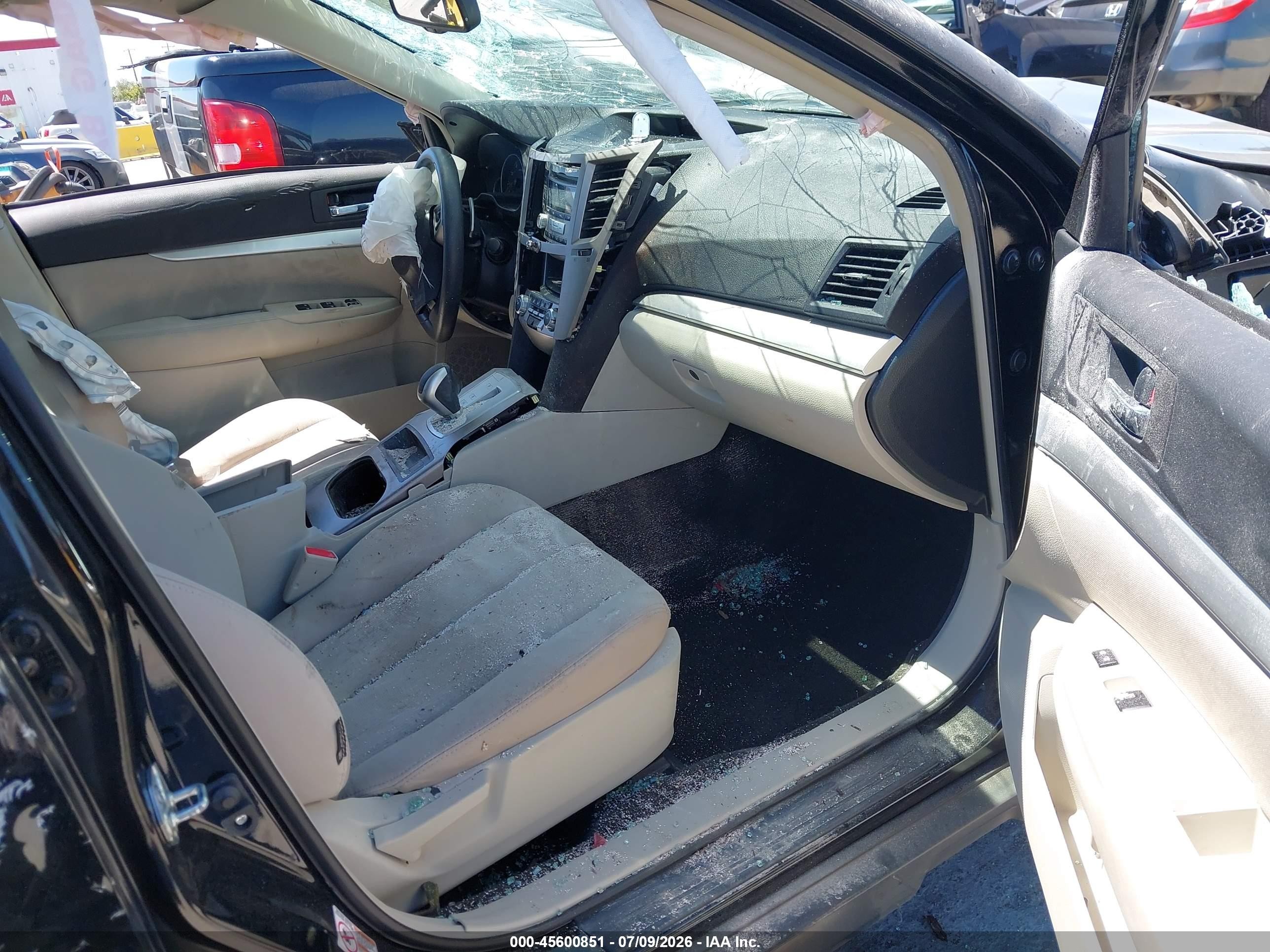 2013 Subaru Outback 2.5i Черный vin: 4S4BRBAC4D3300515