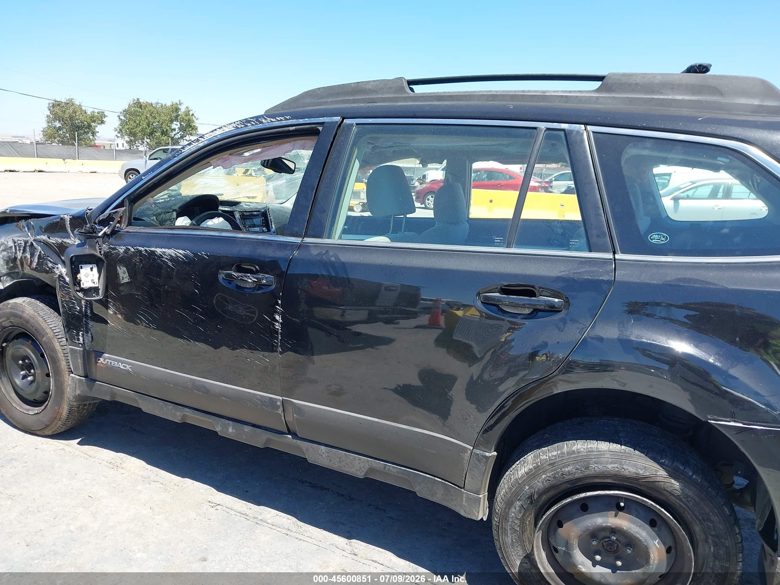 2013 Subaru Outback 2.5i Черный vin: 4S4BRBAC4D3300515