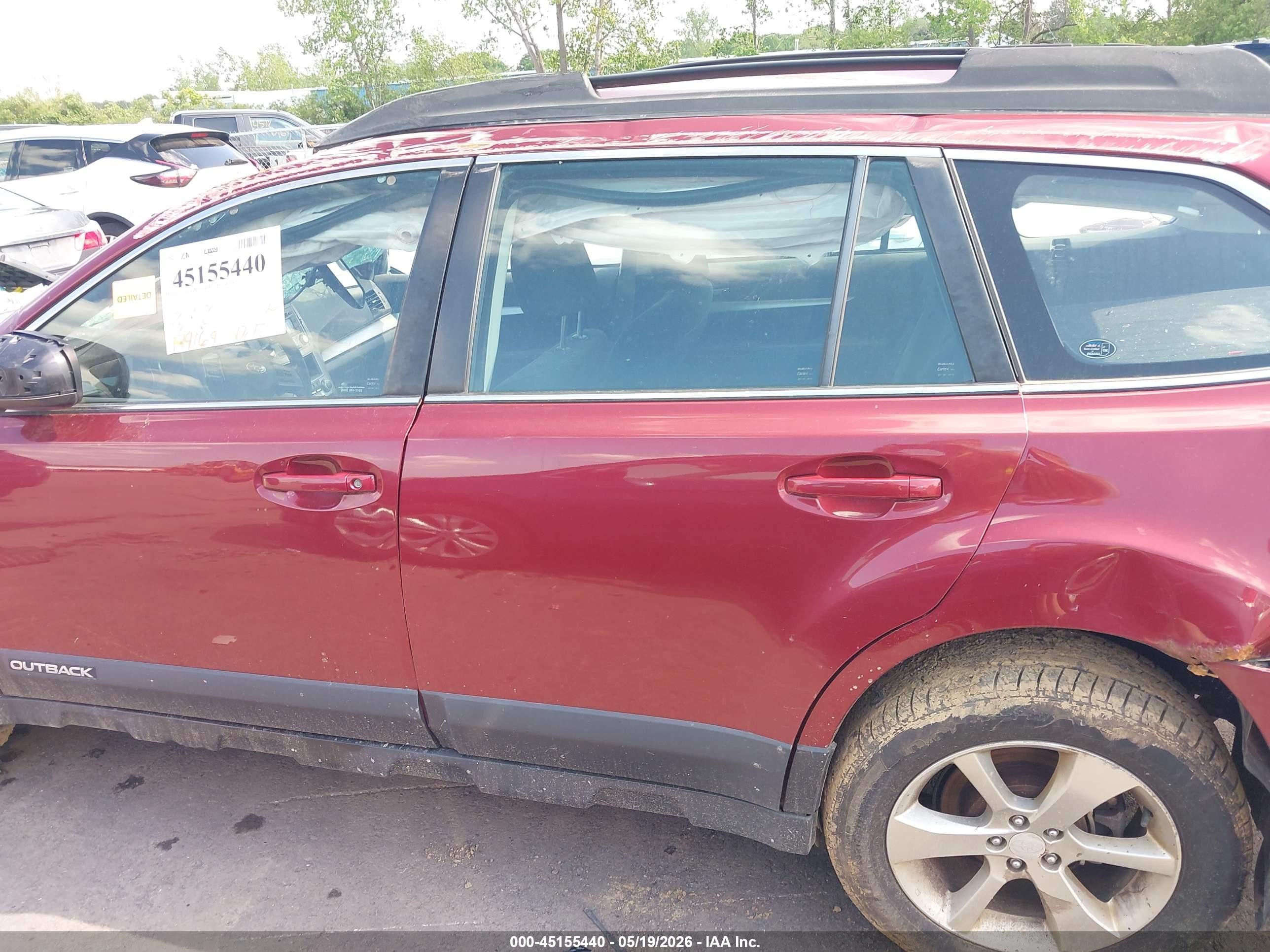 2014 Subaru Outback 2.5i Красный vin: 4S4BRBAC4E3303089