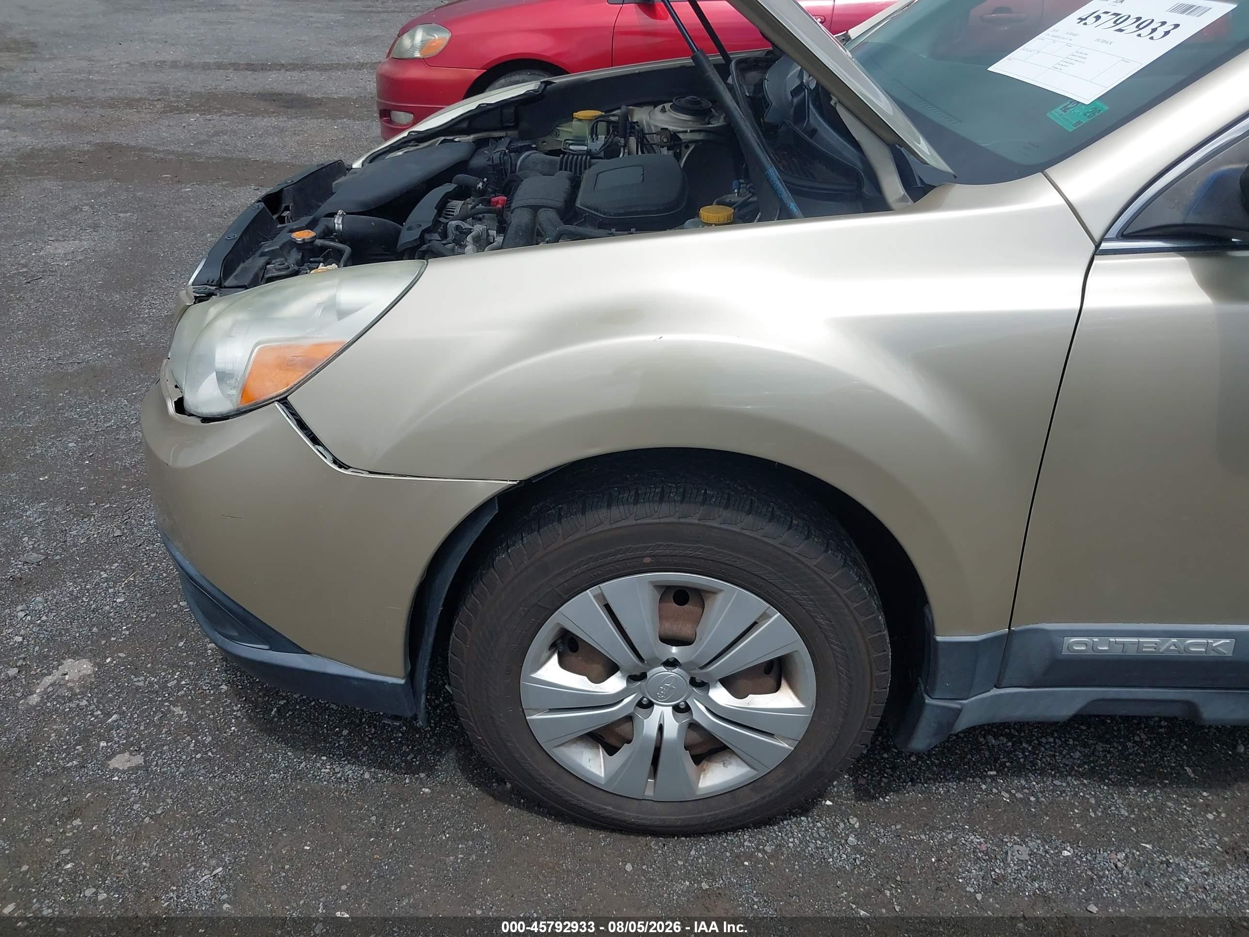2010 Subaru Outback 2.5i Champagne vin: 4S4BRBAC5A3353784