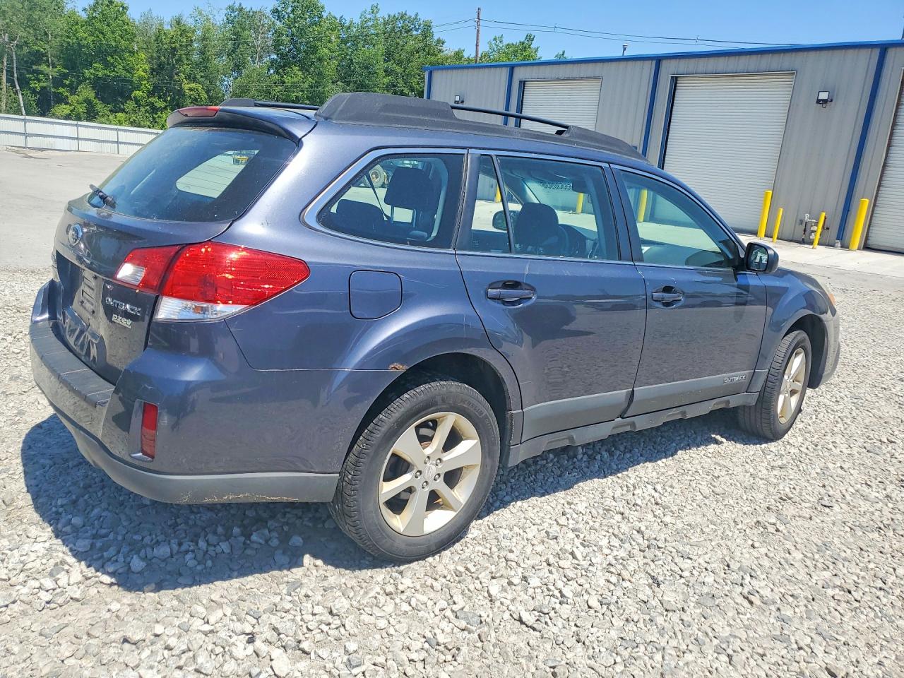 2014 Subaru Outback 2.5i Blue vin: 4S4BRBAC5E3263234
