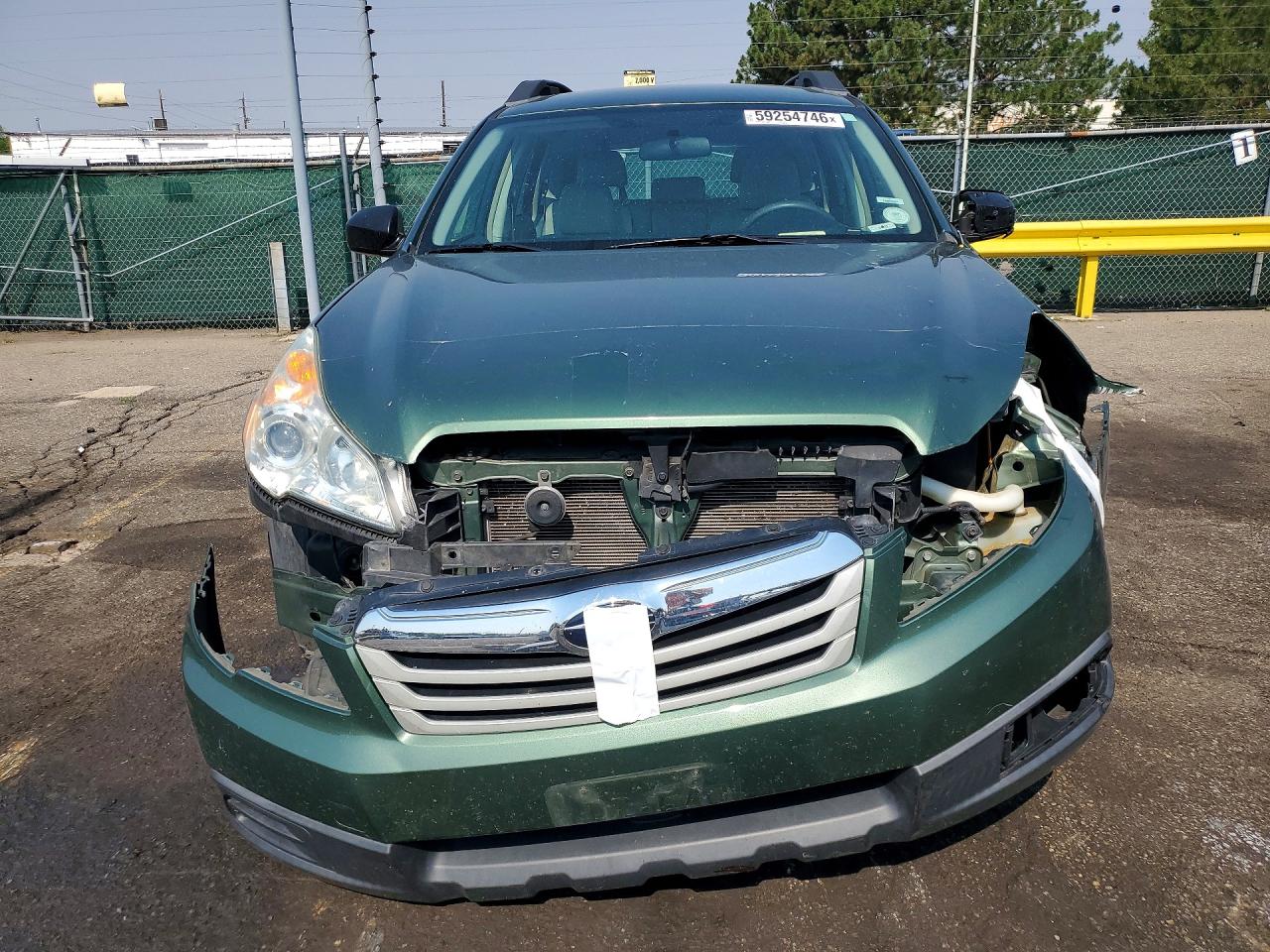 2011 Subaru Outback 2.5i Зеленый vin: 4S4BRBAC6B3406252