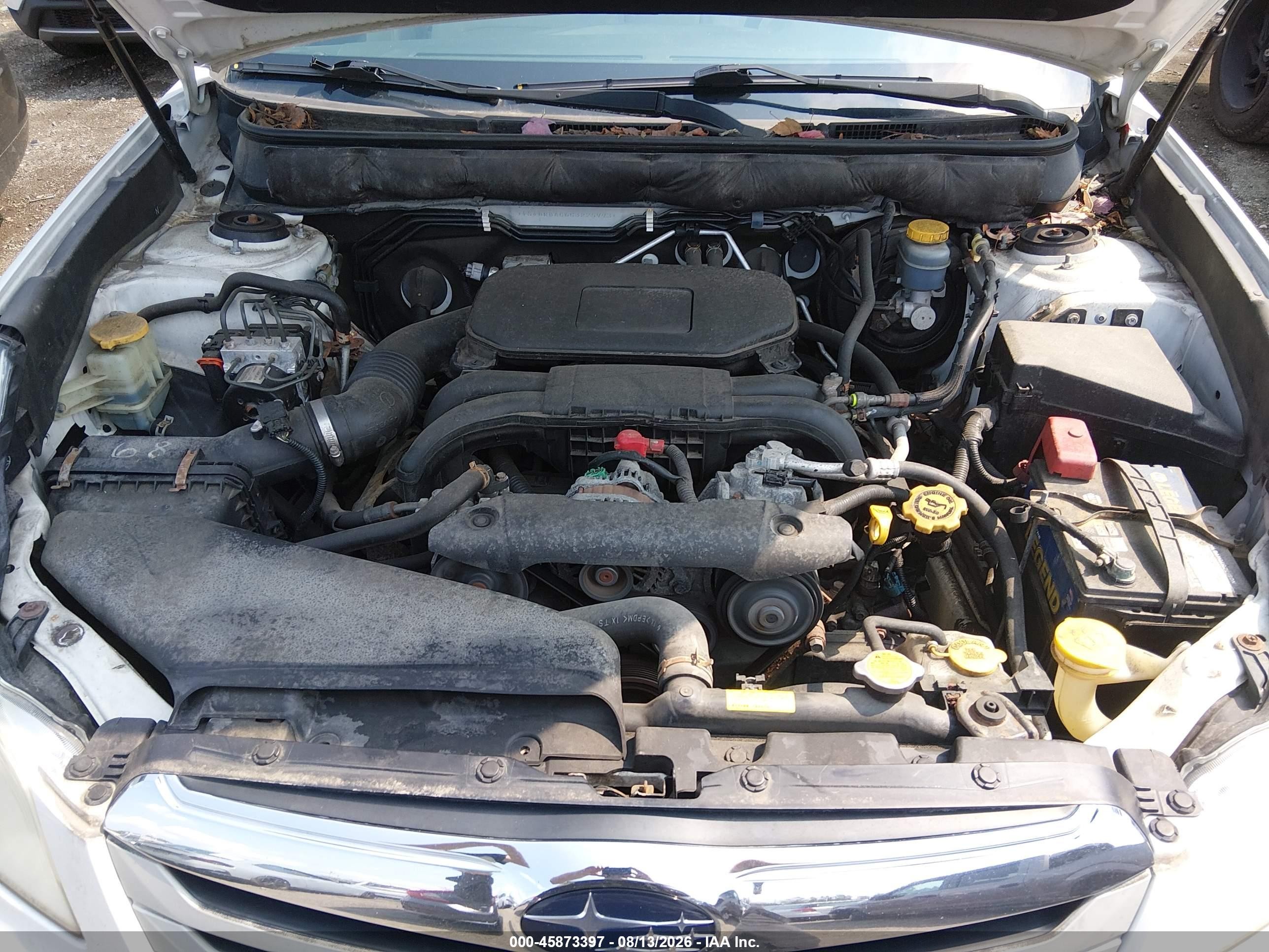 2012 Subaru Outback 2.5i White vin: 4S4BRBAC6C3225993