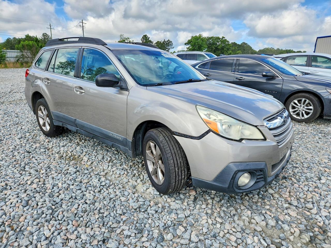 2014 Subaru Outback 2.5i Tan vin: 4S4BRBAC6E3237080