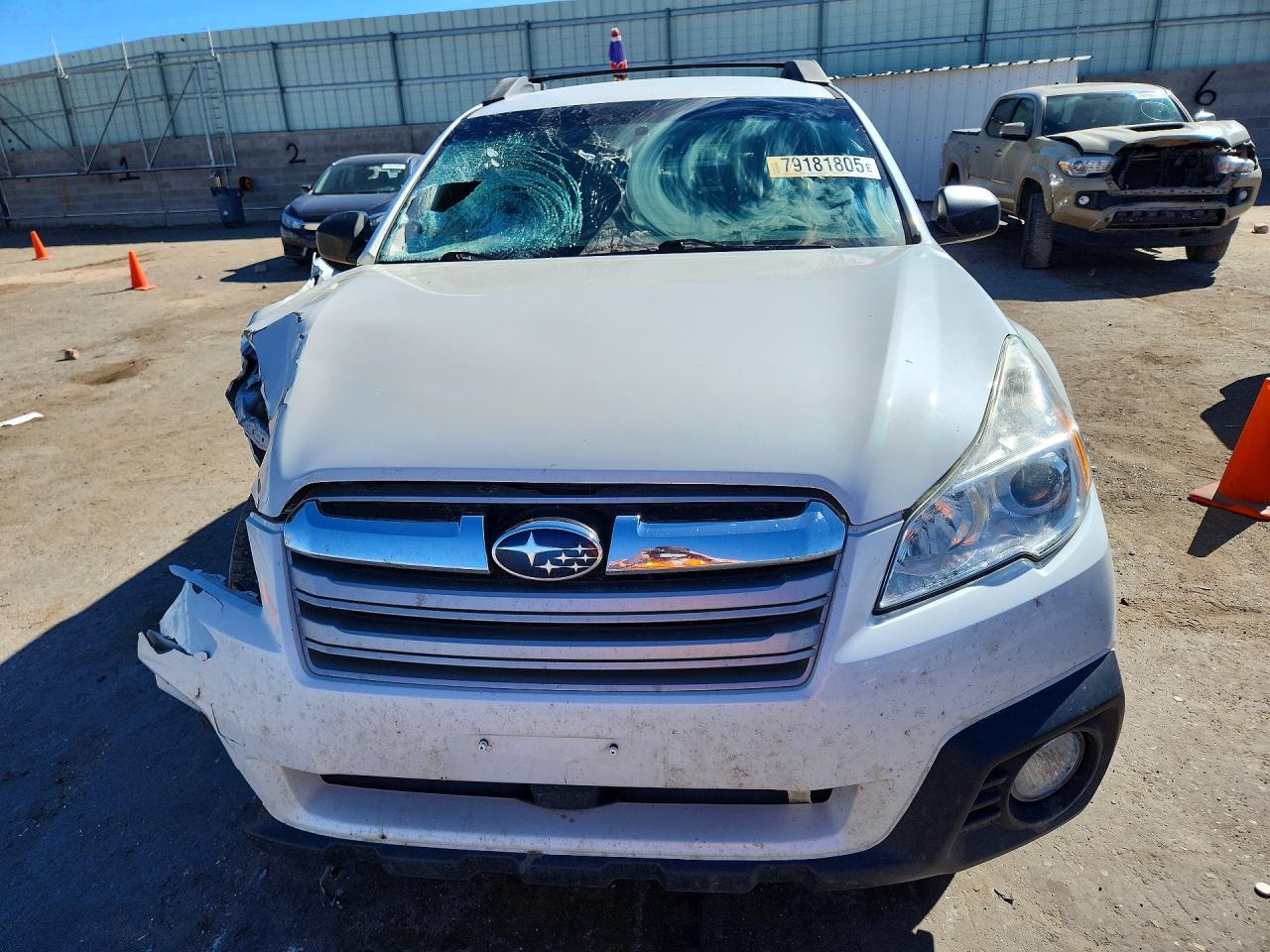 2014 Subaru Outback 2.5i White vin: 4S4BRBAC6E3278891