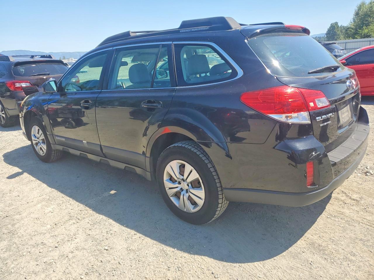 2010 Subaru Outback 2.5i Black vin: 4S4BRBAC7A3381246
