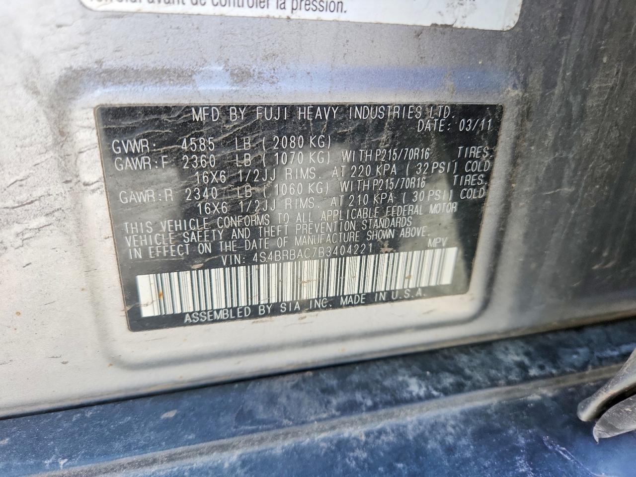 2011 Subaru Outback Silver vin: 4S4BRBAC7B3404221