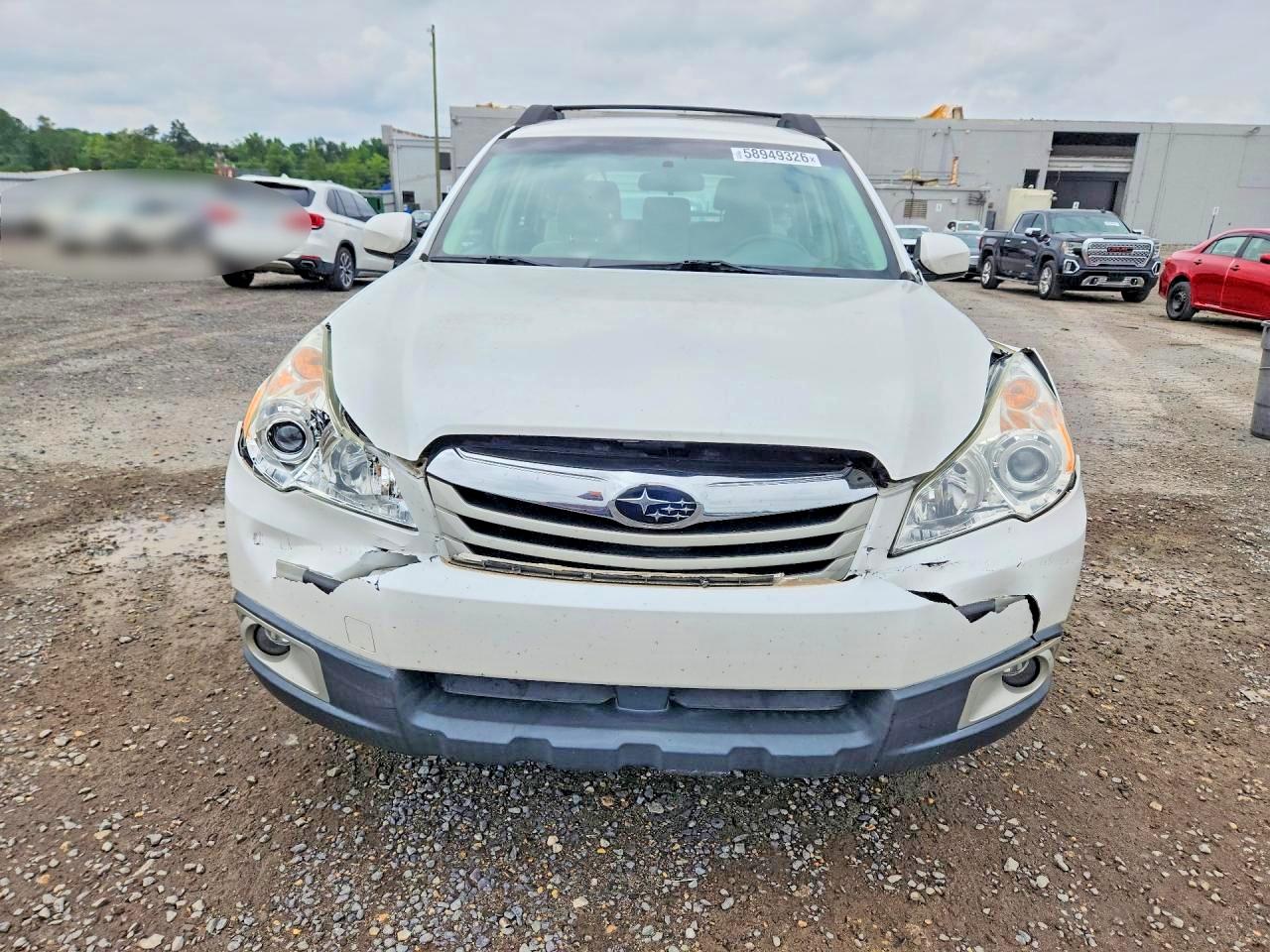 2012 Subaru Outback 2.5i White vin: 4S4BRBAC7C3296992