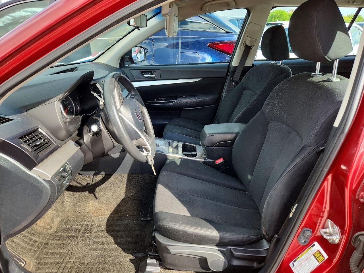 2013 Subaru Outback 2.5i Red vin: 4S4BRBAC7D3273729