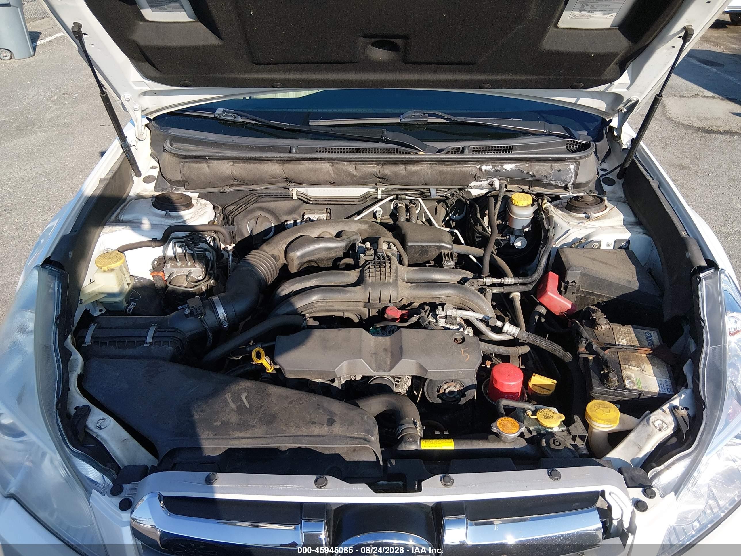 2013 Subaru Outback 2.5i Белый vin: 4S4BRBAC7D3296802