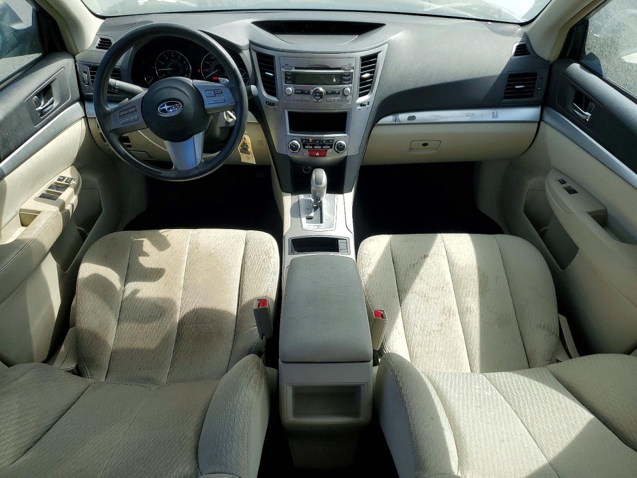 2010 Subaru Outback 2.5i White vin: 4S4BRBAC8A3369381