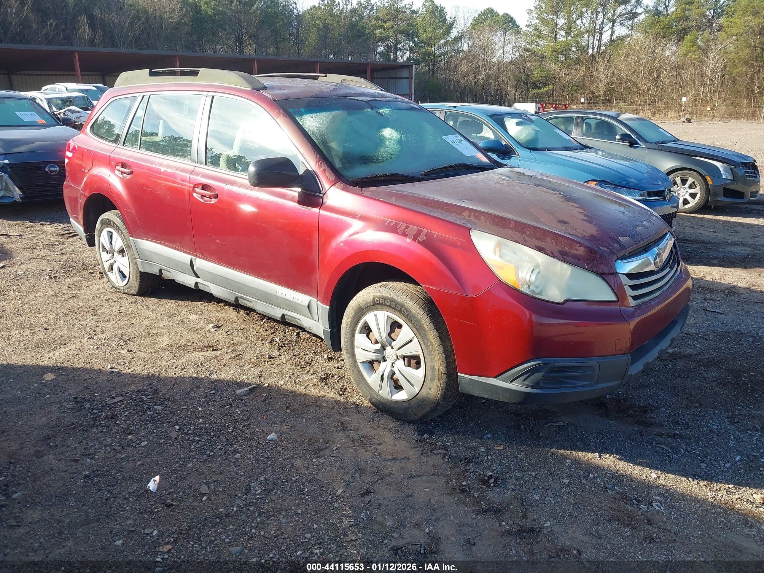 2011 Subaru Outback 2.5i Red vin: 4S4BRBAC8B3341775