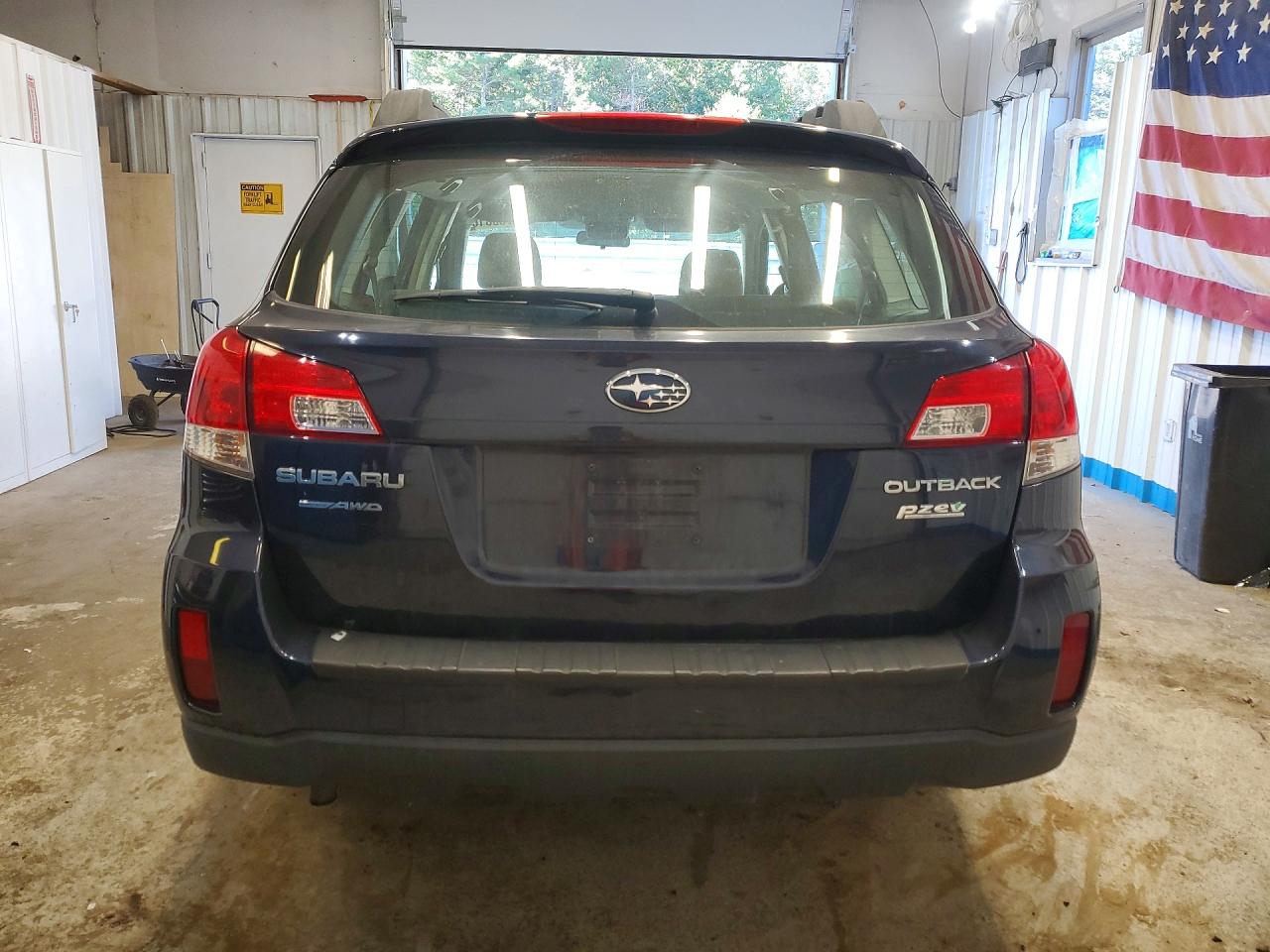 2013 Subaru Outback 2.5i Угольный vin: 4S4BRBAC8D3244837
