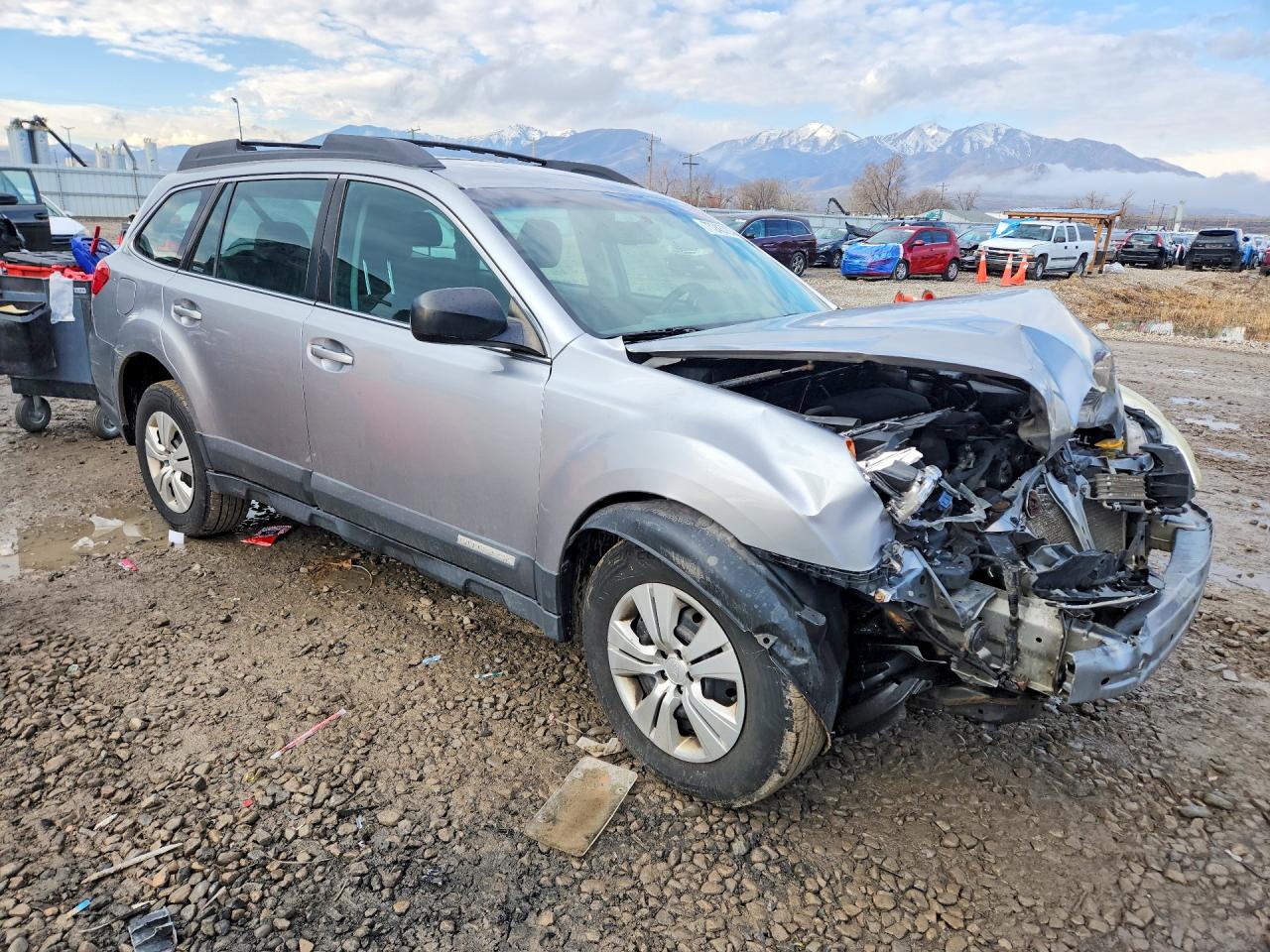 2010 Subaru Outback 2.5i Silver vin: 4S4BRBAC9A3368756