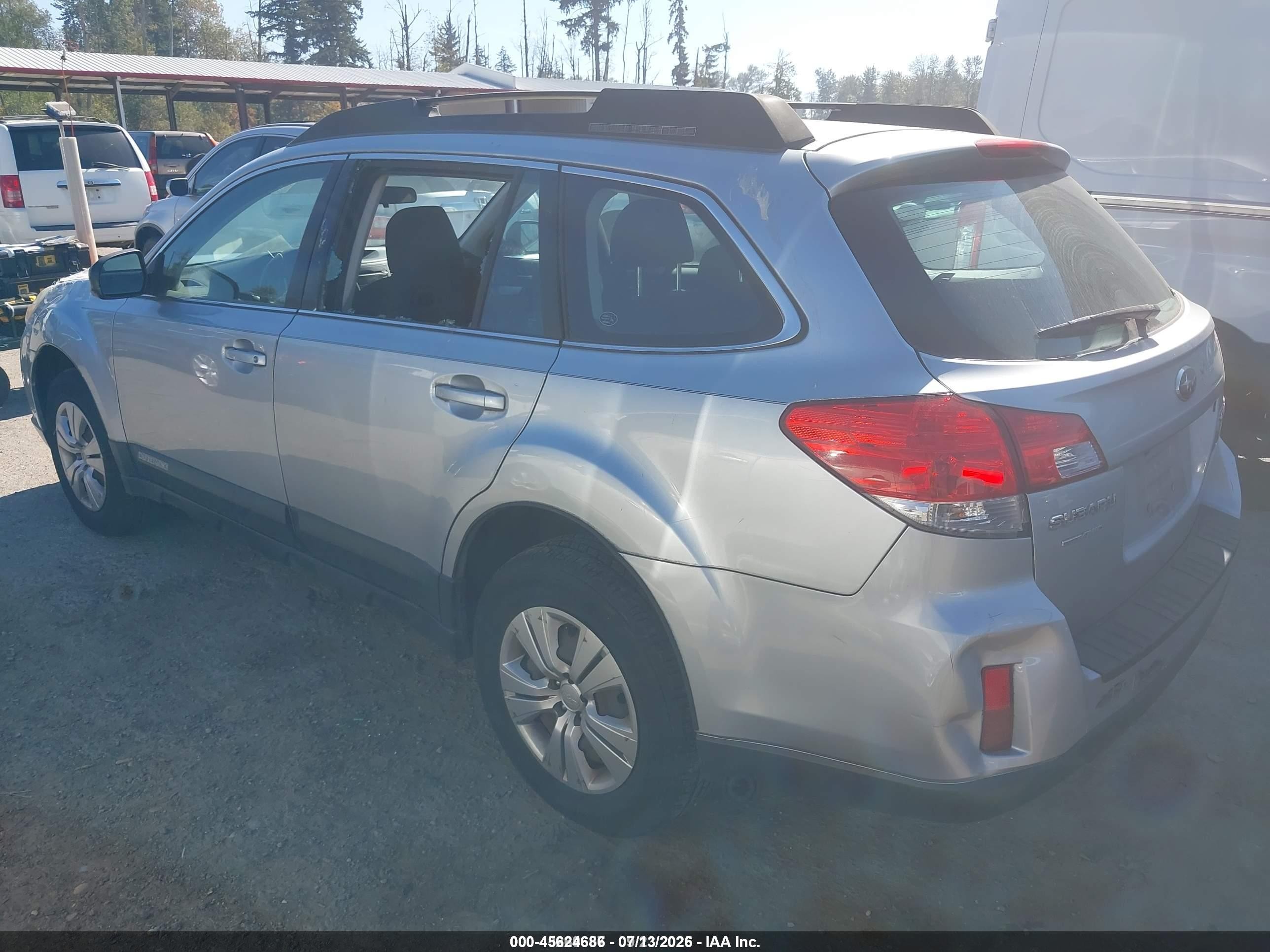 2012 Subaru Outback 2.5i Silver vin: 4S4BRBAC9C3284486