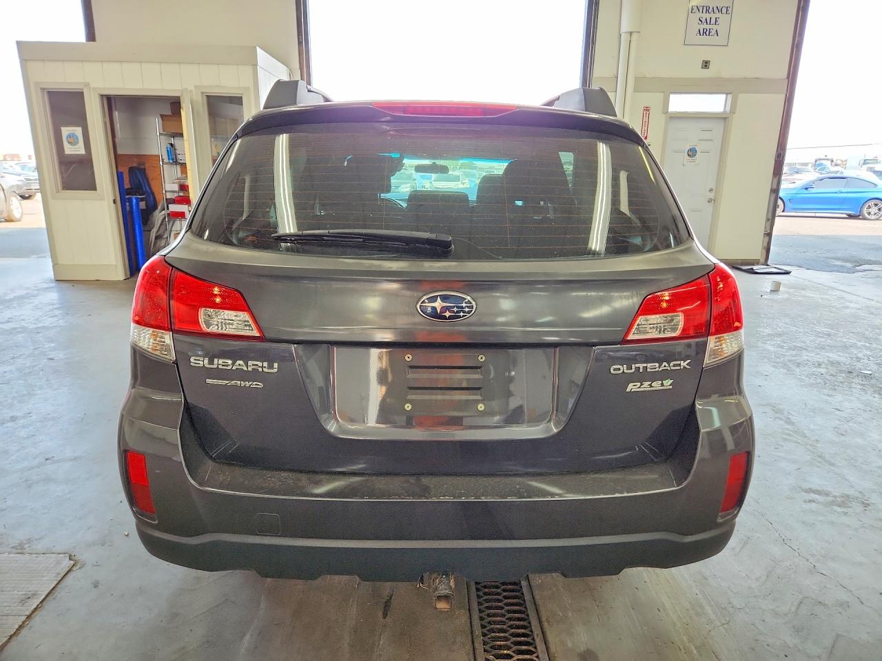 2012 Subaru Outback 2.5i Charcoal vin: 4S4BRBAC9C3289865