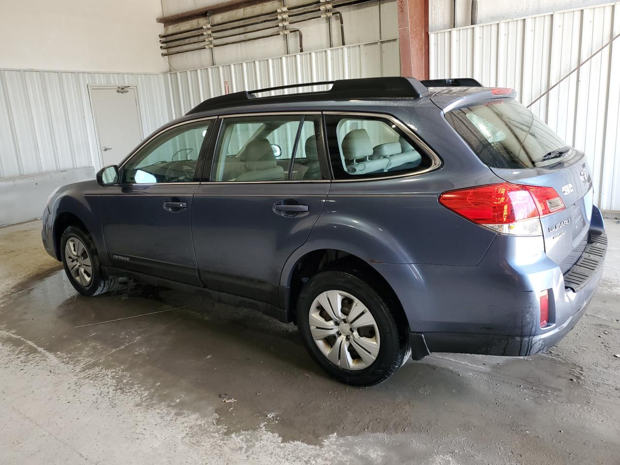 2013 Subaru Outback 2.5i Синий vin: 4S4BRBAC9D3274042 Damage: Left Qtr Panel, Rust, 4 To 5 Inches