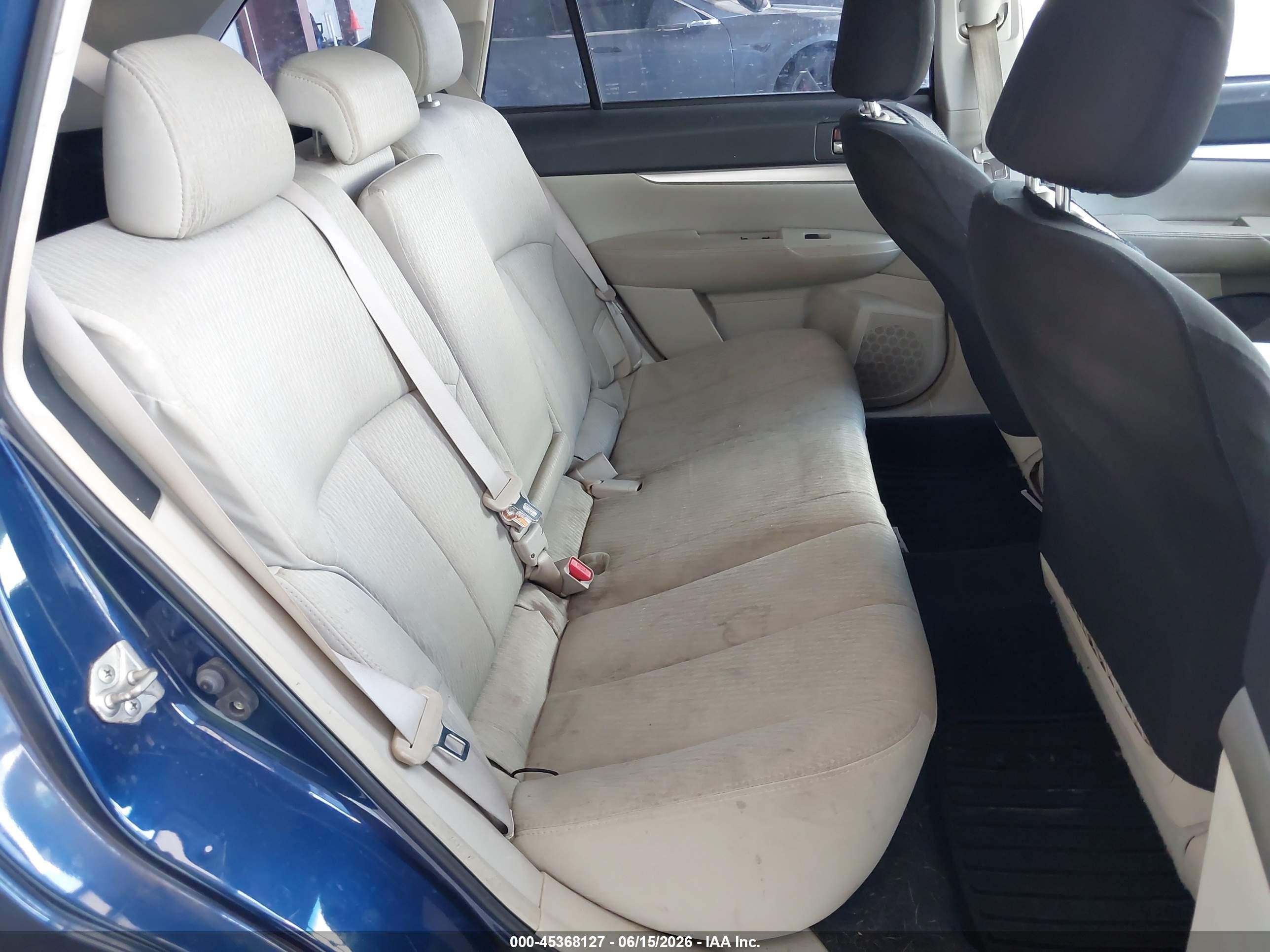 2011 Subaru Outback 2.5i Blue vin: 4S4BRBACXB3311001