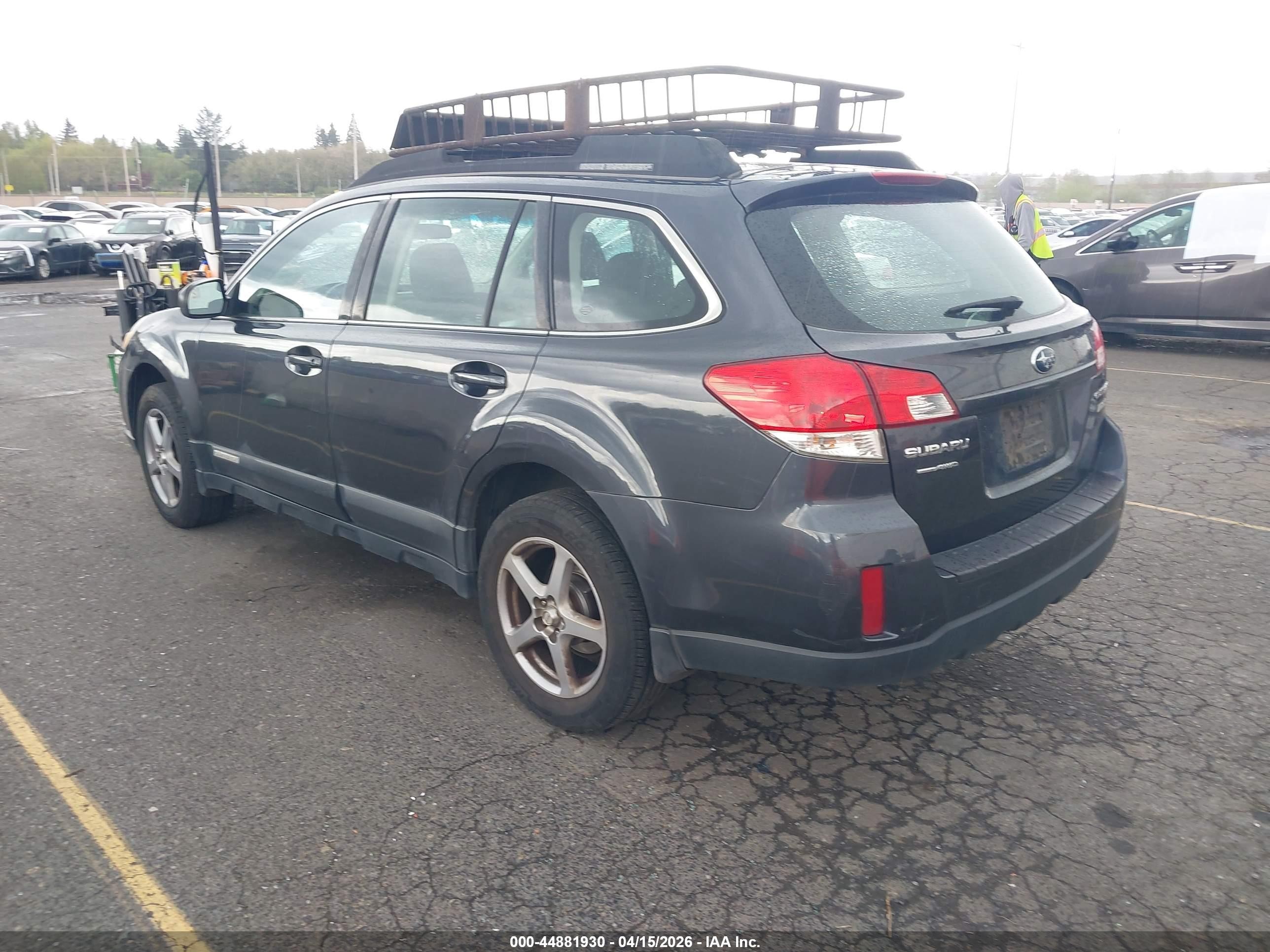 2011 Subaru Outback 2.5i Gray vin: 4S4BRBACXB3409204