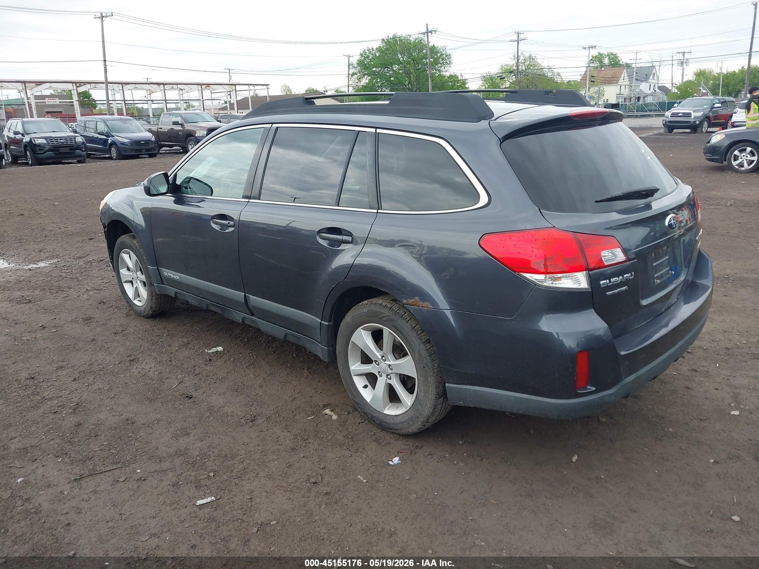 2013 Subaru Outback 2.5i Premium Gray vin: 4S4BRBBC3D3261690