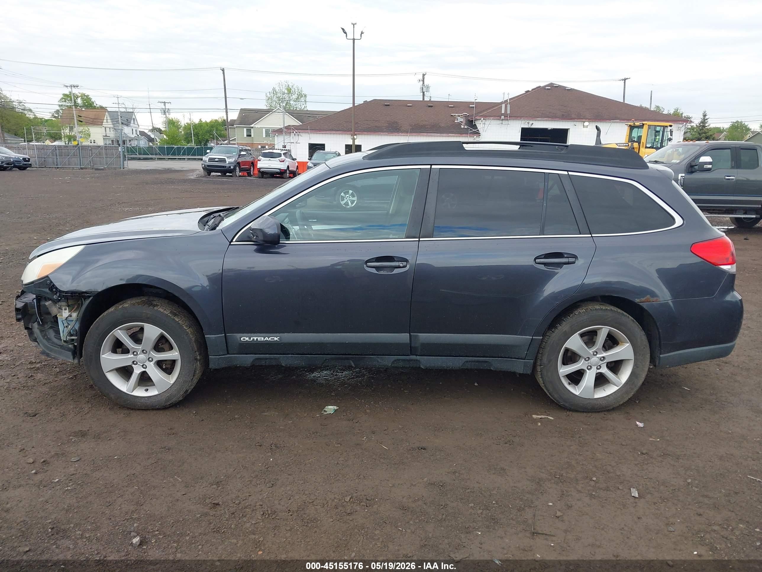 2013 Subaru Outback 2.5i Premium Gray vin: 4S4BRBBC3D3261690