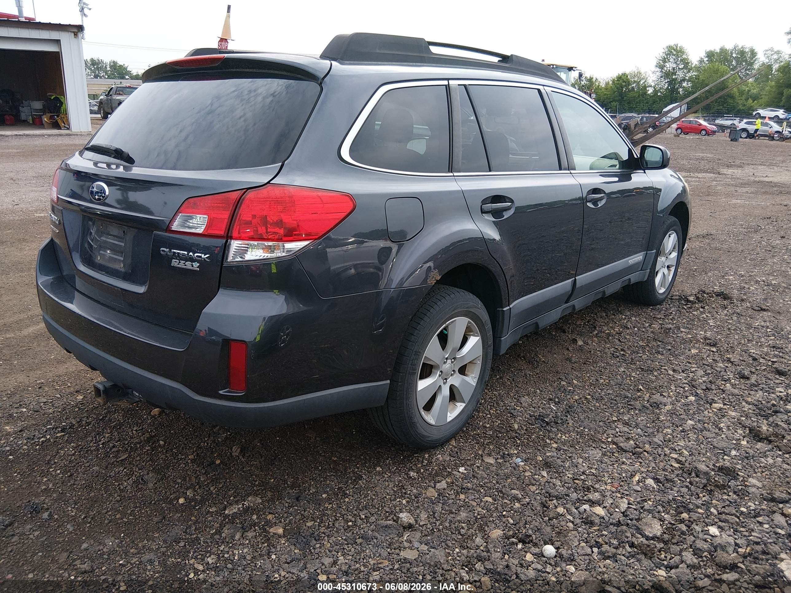 2010 Subaru Outback 2.5i Premium Dark Blue vin: 4S4BRBBC4A3353144
