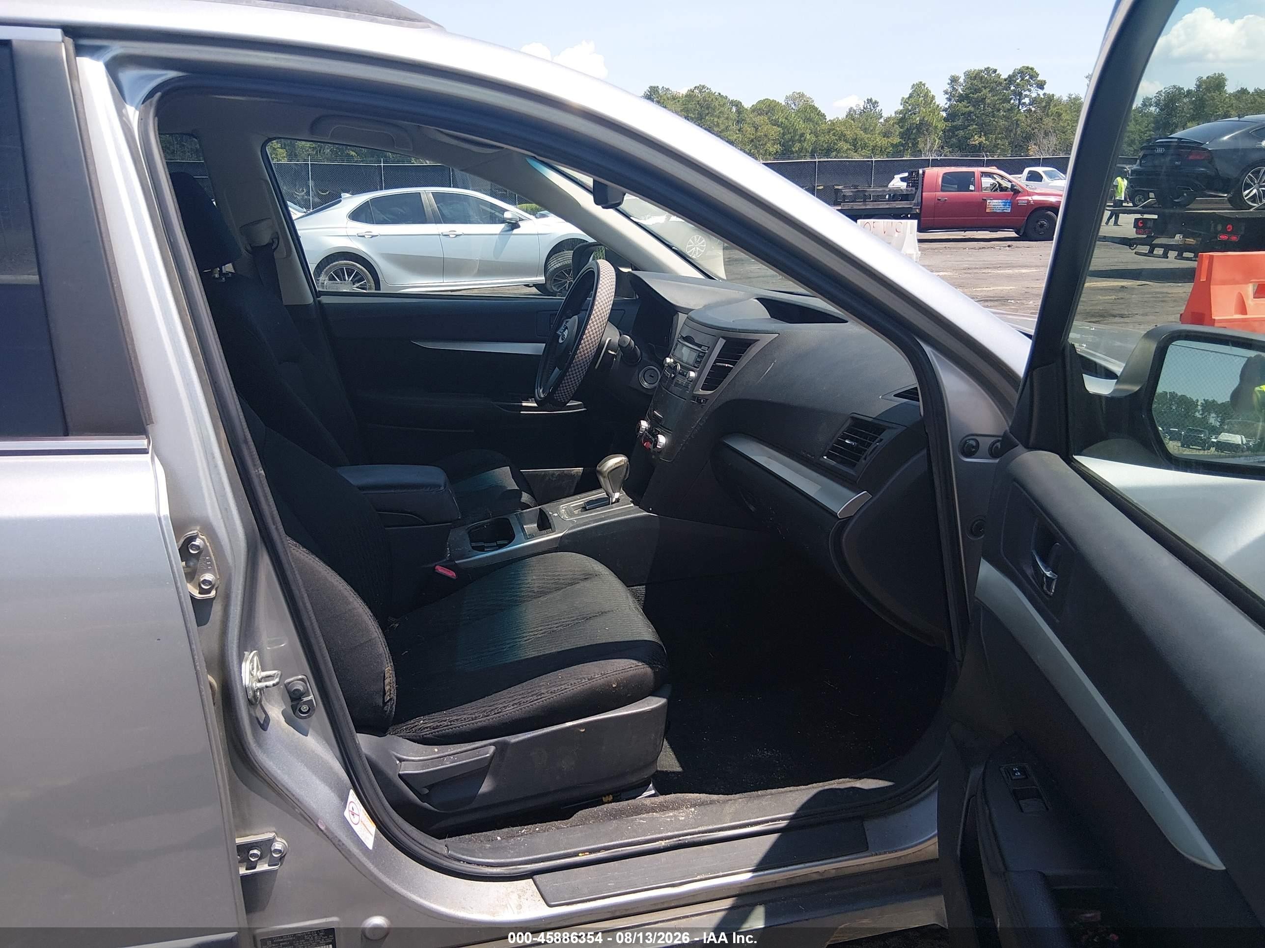 2010 Subaru Outback 2.5i Premium Silver vin: 4S4BRBBC6A3376814