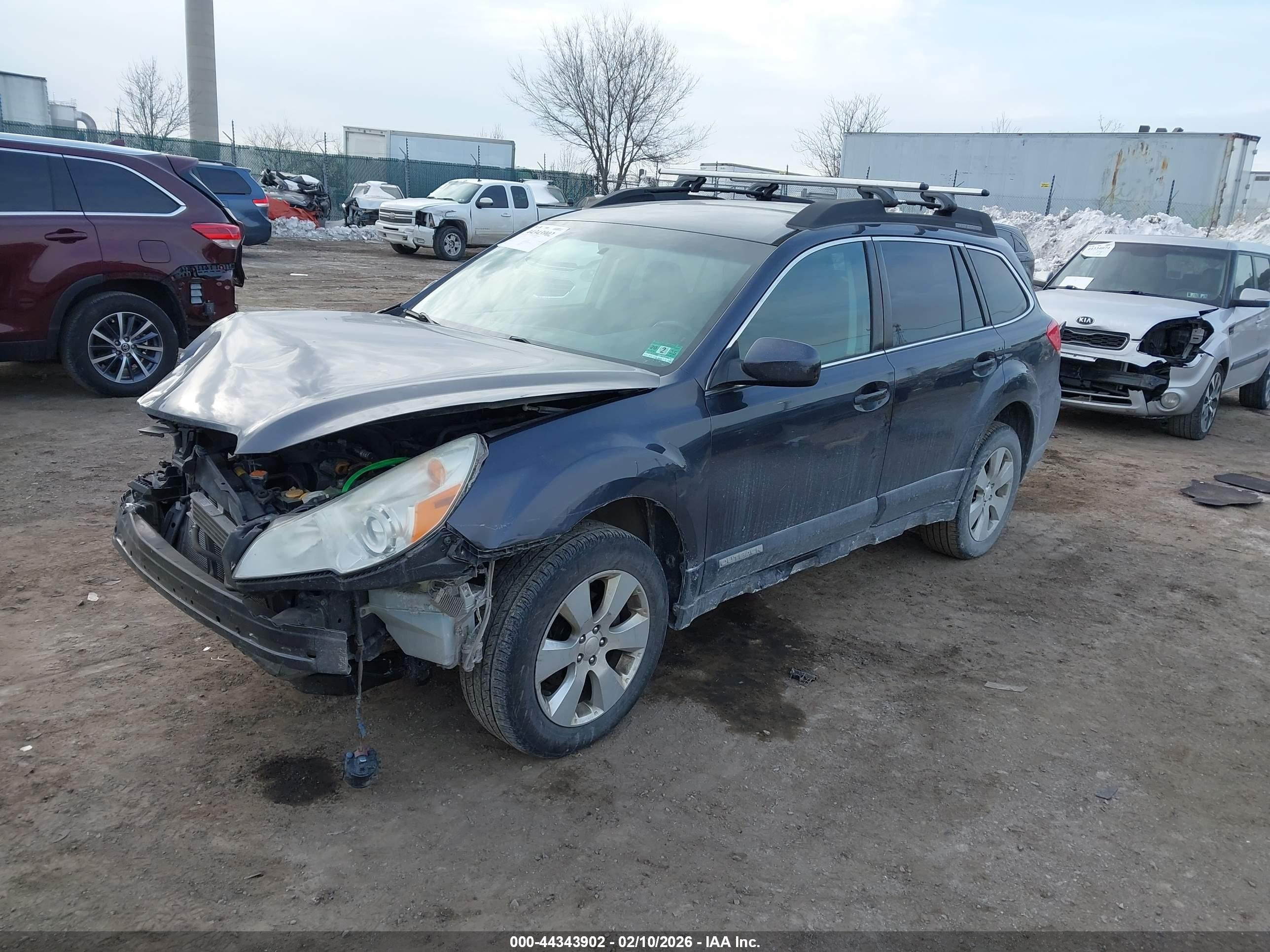 2010 Subaru Outback 2.5i Premium Gray vin: 4S4BRBCC0A3318082