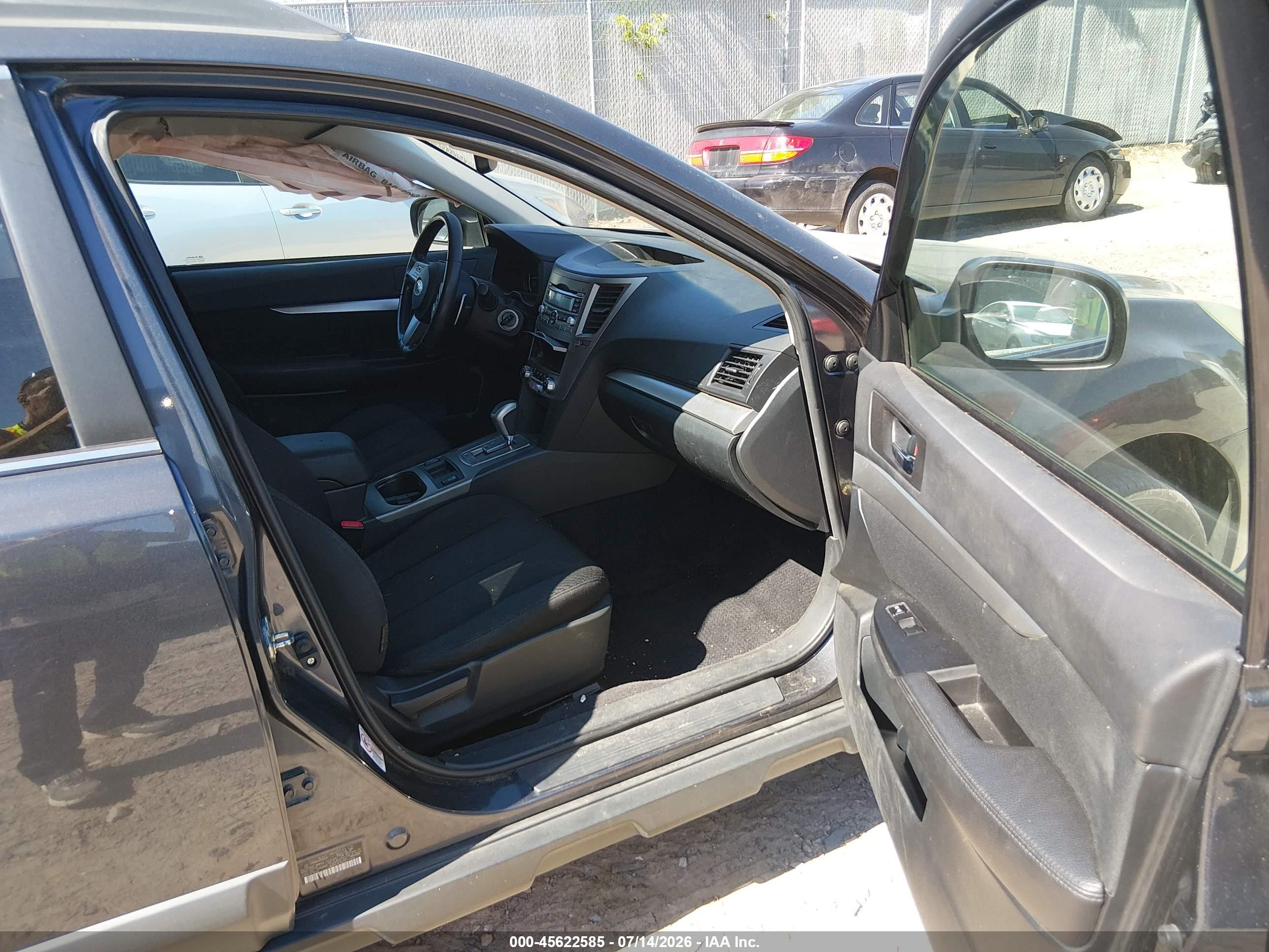 2010 Subaru Outback 2.5i Premium Gray vin: 4S4BRBCC0A3342107