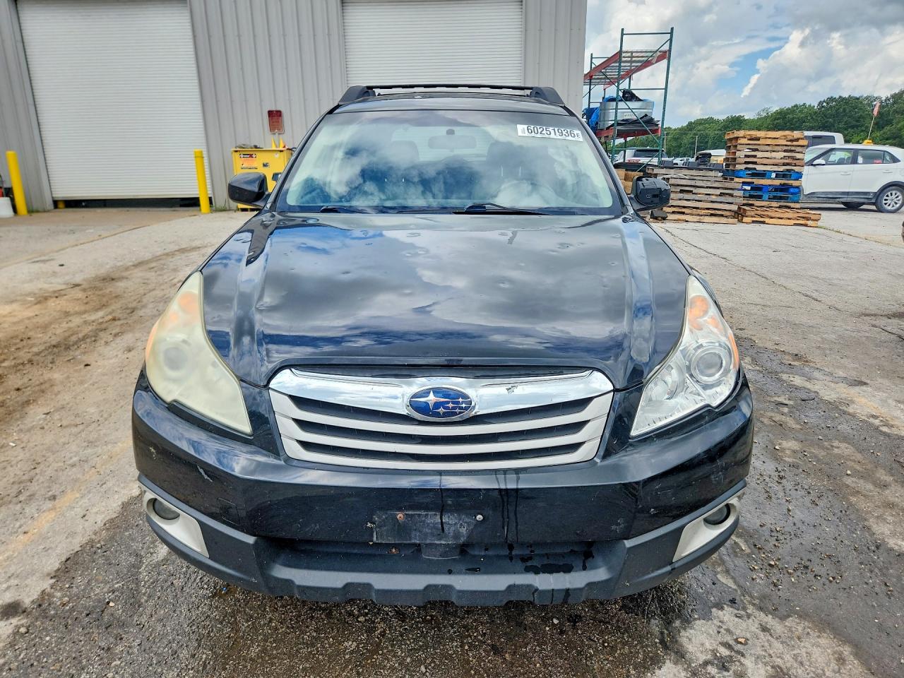 2010 Subaru Outback 2.5i Premium Black vin: 4S4BRBCC0A3358243