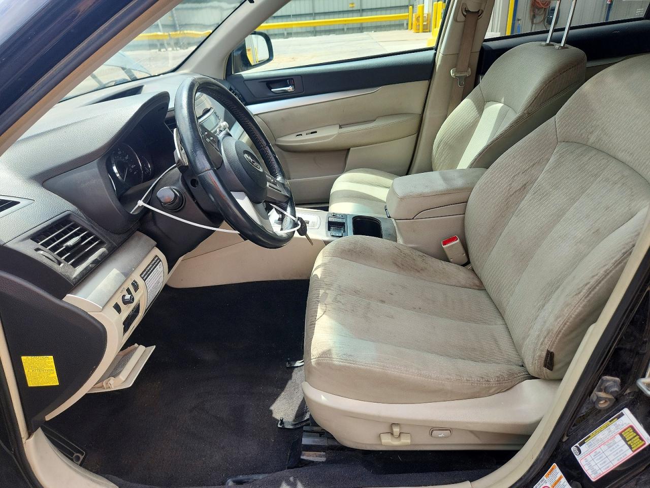 2010 Subaru Outback 2.5i Premium Black vin: 4S4BRBCC0A3358243