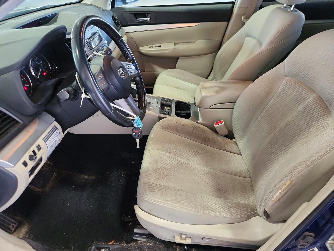2011 Subaru Outback 2.5i Premium Blue vin: 4S4BRBCC0B3319041