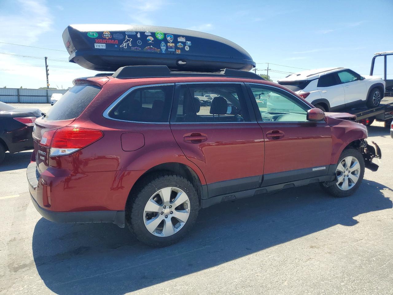 2011 Subaru Outback 2.5i Premium Burgundy vin: 4S4BRBCC0B3407460