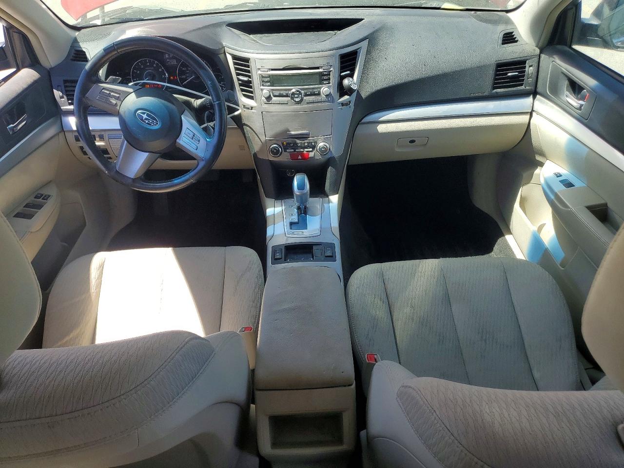 2011 Subaru Outback 2.5i Premium Burgundy vin: 4S4BRBCC0B3407460