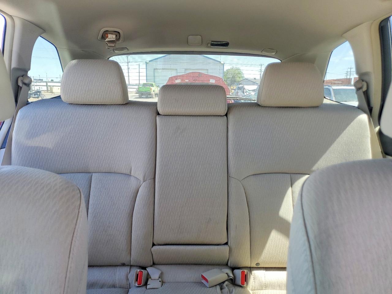 2011 Subaru Outback 2.5i Premium Burgundy vin: 4S4BRBCC0B3407460