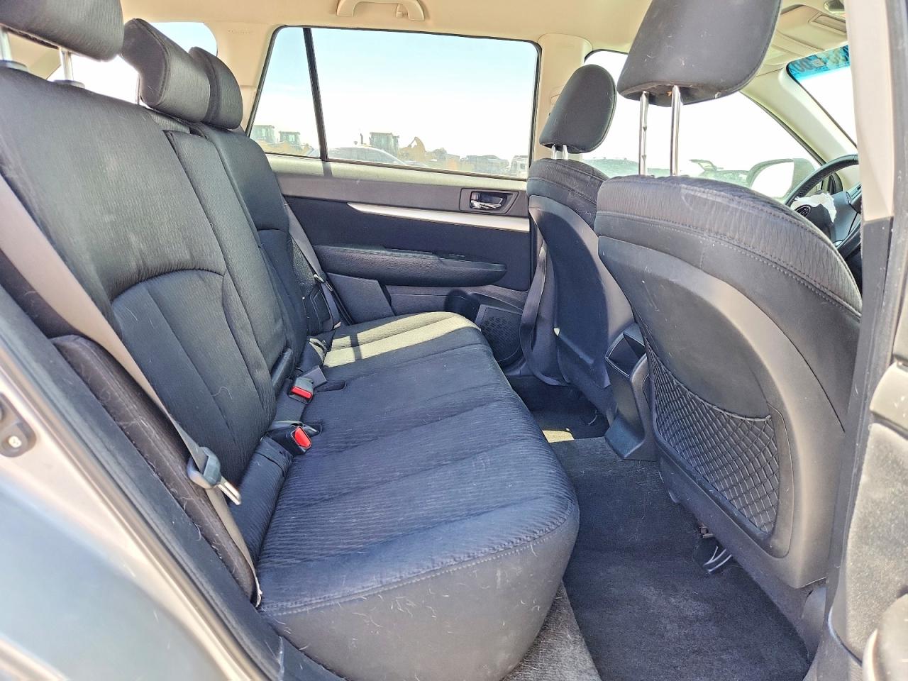 2012 Subaru Outback 2.5i Premium Silver vin: 4S4BRBCC0C3237344