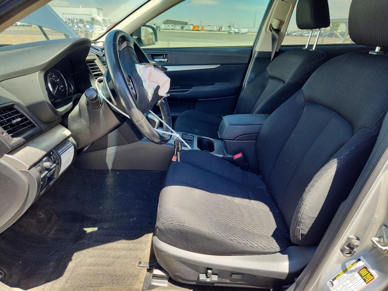 2012 Subaru Outback 2.5i Premium Silver vin: 4S4BRBCC0C3237344