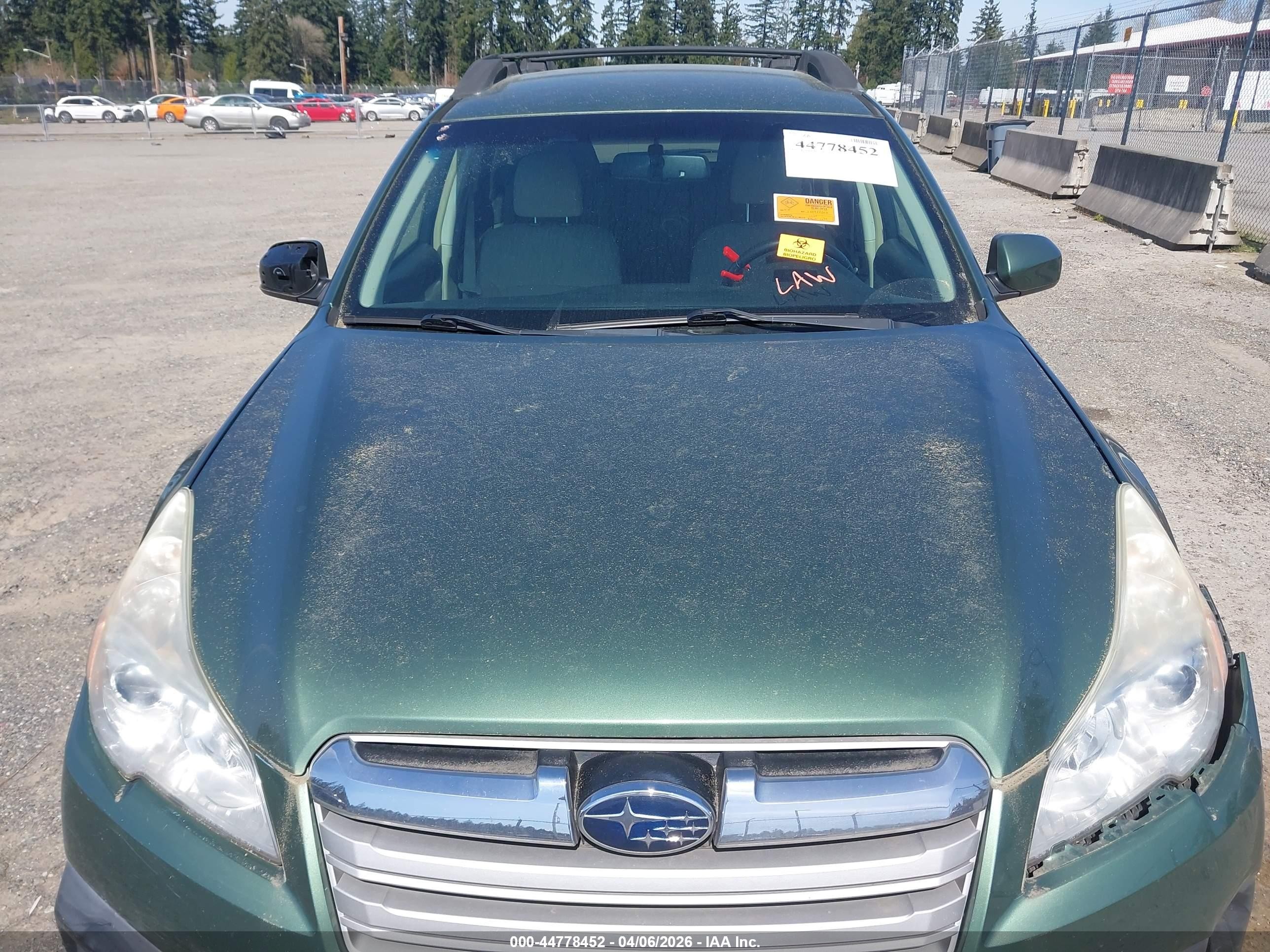 2013 Subaru Outback 2.5i Premium Green vin: 4S4BRBCC0D3237085