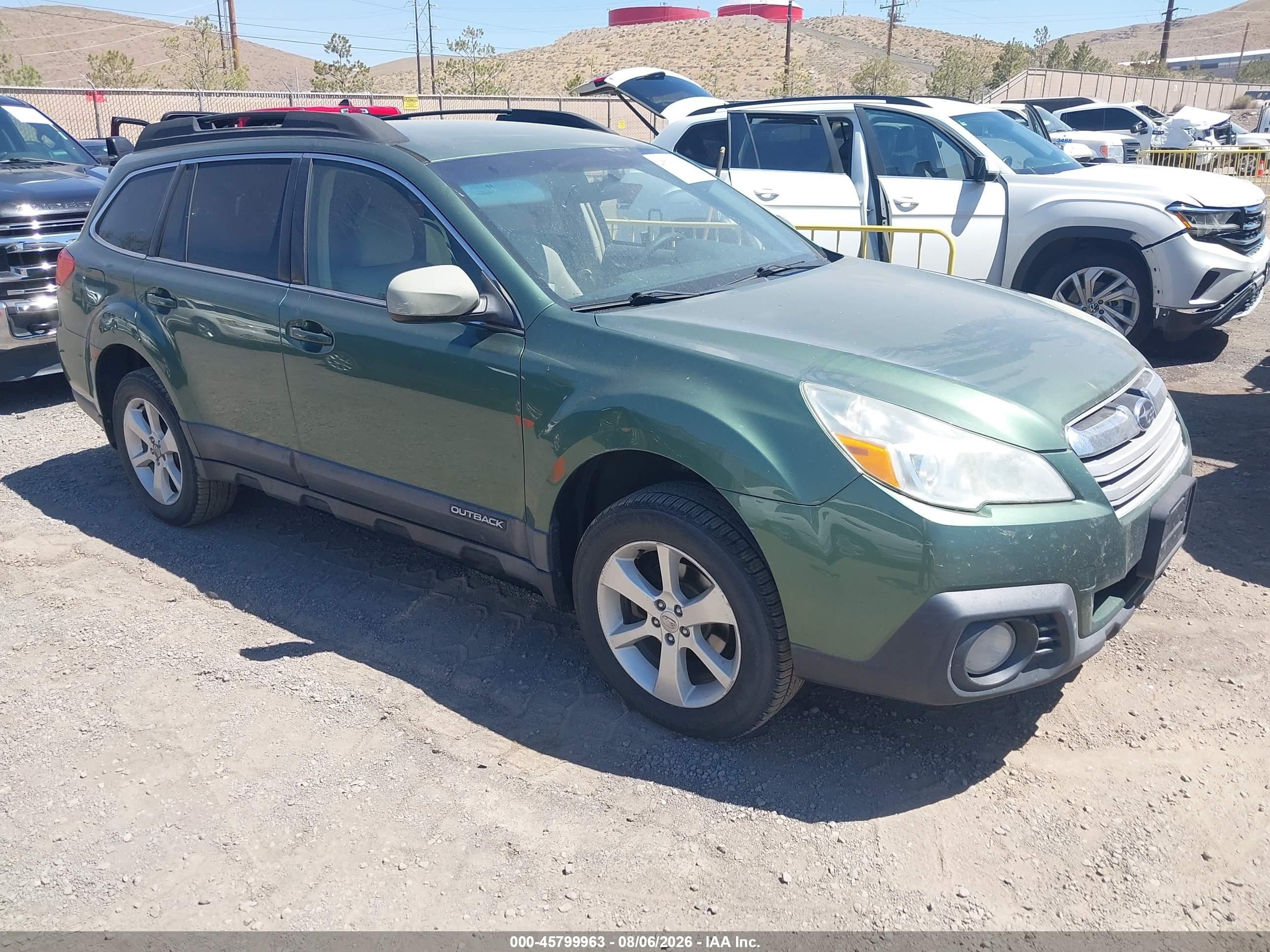 2013 Subaru Outback 2.5i Premium Green vin: 4S4BRBCC0D3283726