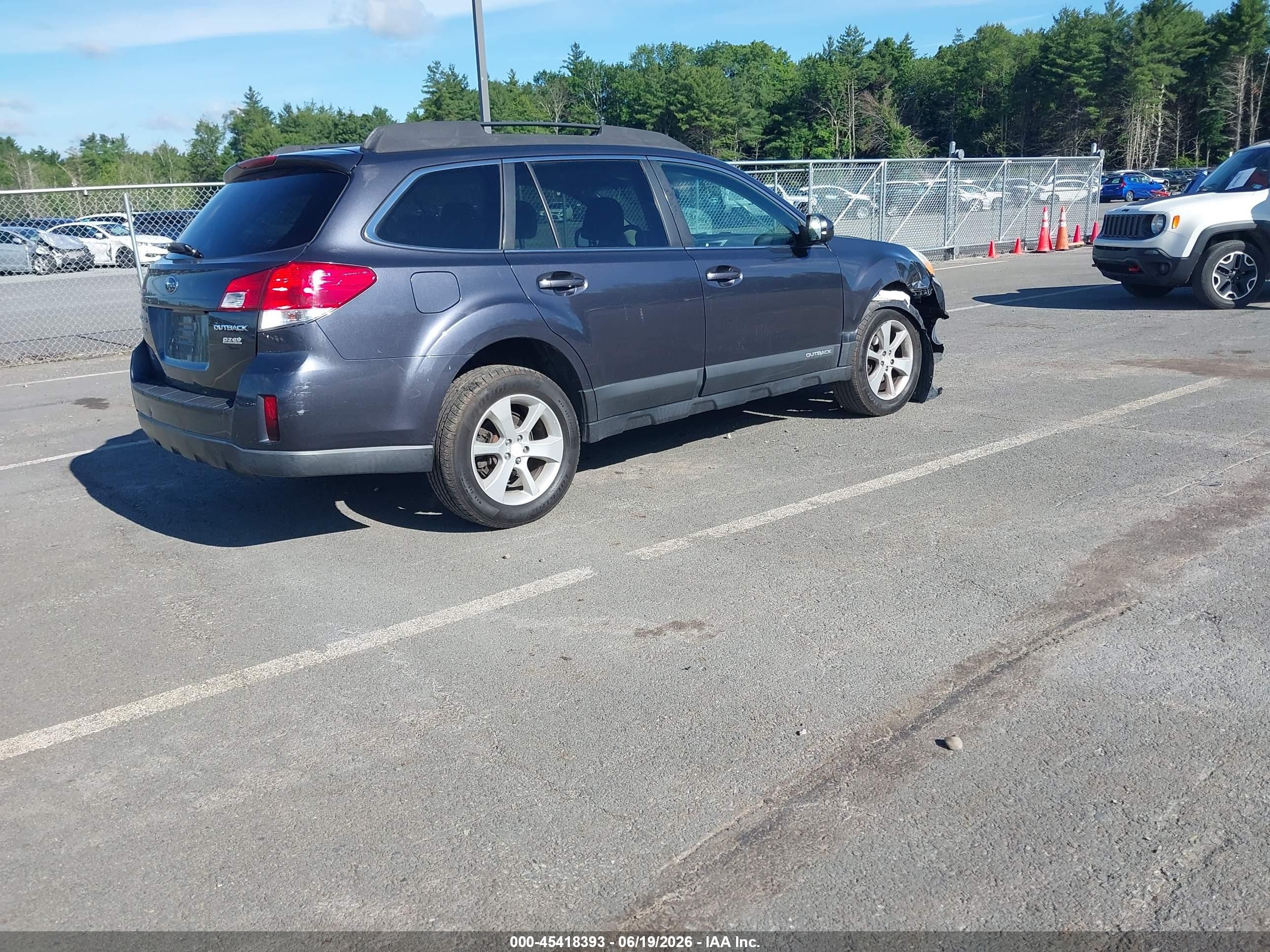 2013 Subaru Outback 2.5i Premium Gray vin: 4S4BRBCC0D3304560