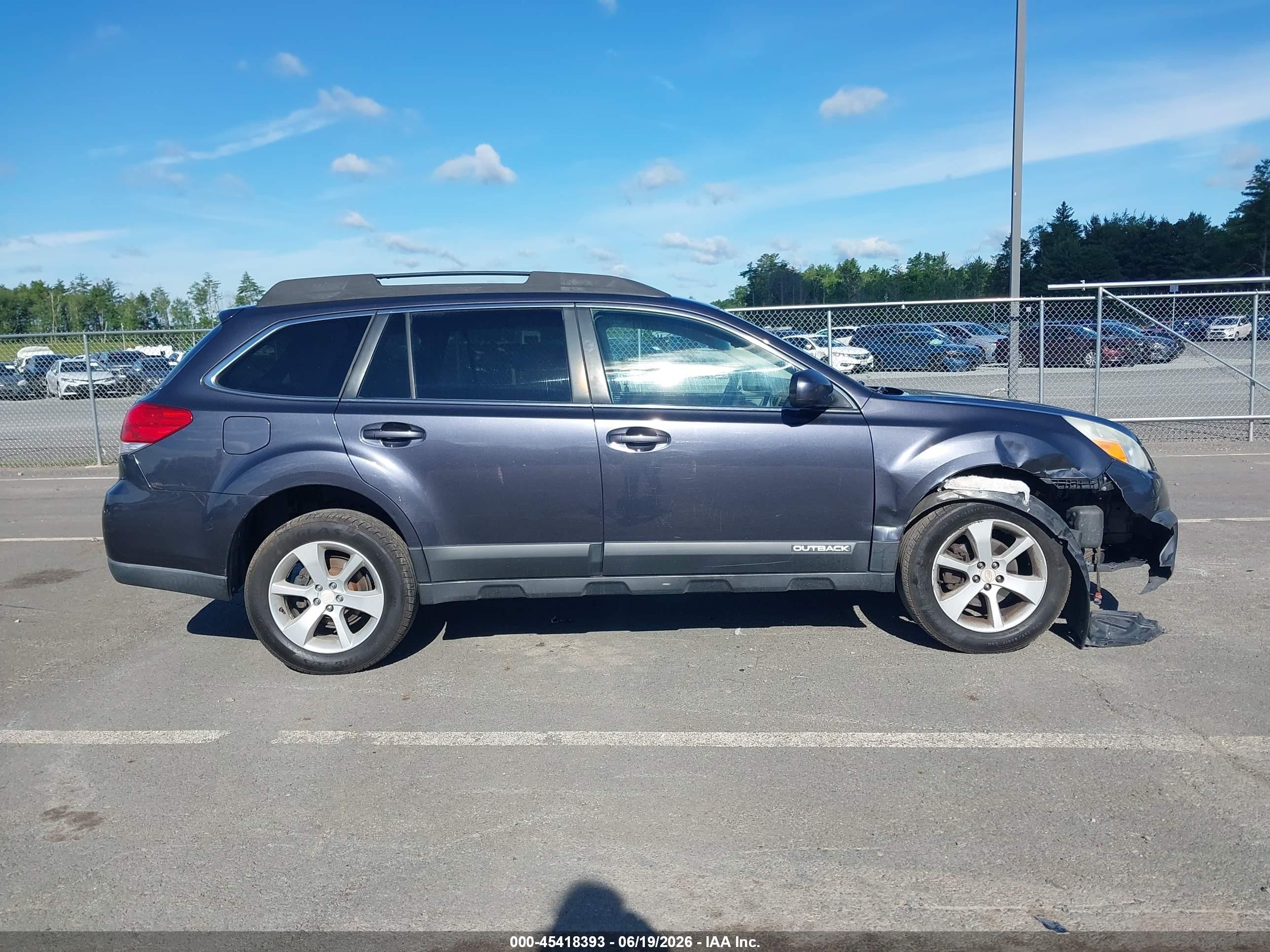 2013 Subaru Outback 2.5i Premium Gray vin: 4S4BRBCC0D3304560