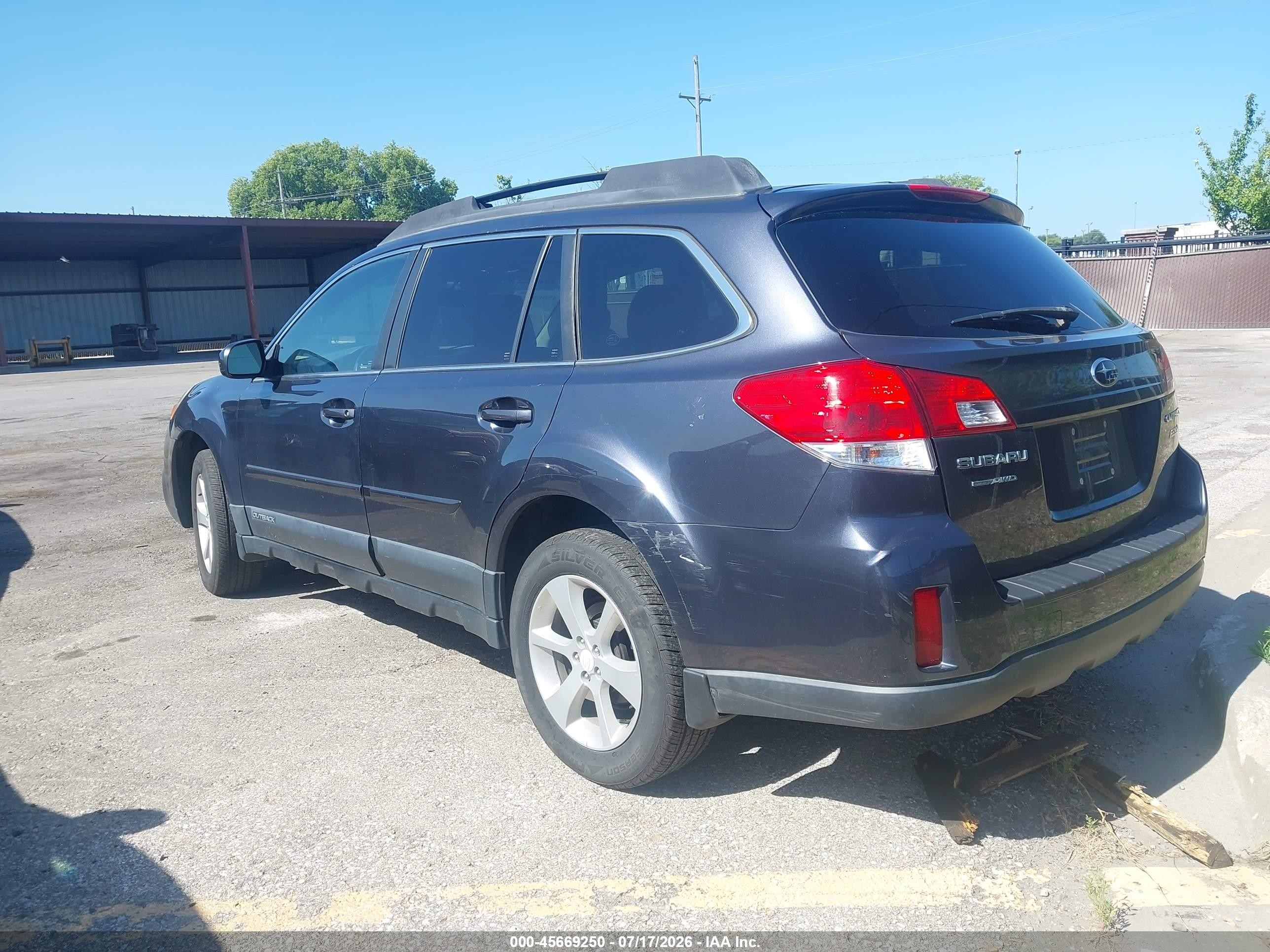 2013 Subaru Outback 2.5i Premium Blue vin: 4S4BRBCC0D3321214