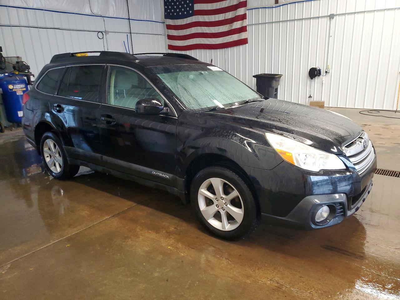 2013 Subaru Outback 2.5i Premium Black vin: 4S4BRBCC0D3323206