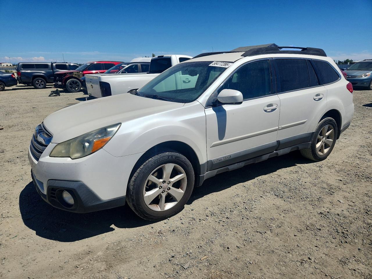 2014 Subaru Outback 2.5i Premium White vin: 4S4BRBCC0E3299832
