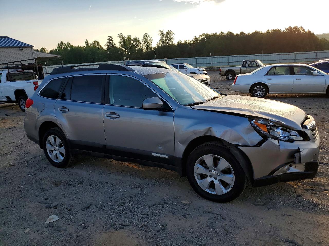 2010 Subaru Outback 2.5i Premium Gray vin: 4S4BRBCC1A3362933