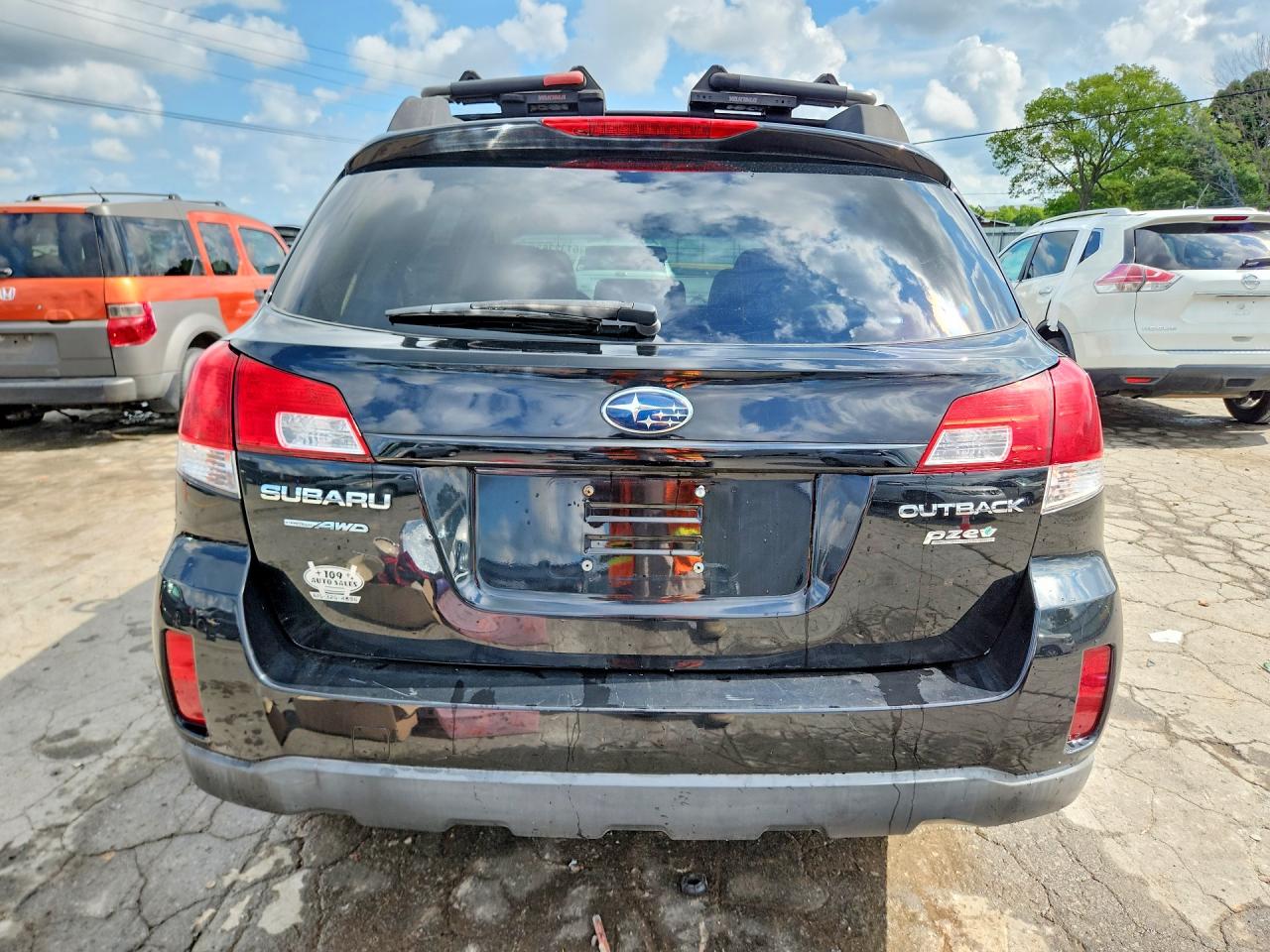 2011 Subaru Outback 2.5i Premium Black vin: 4S4BRBCC1B3354834