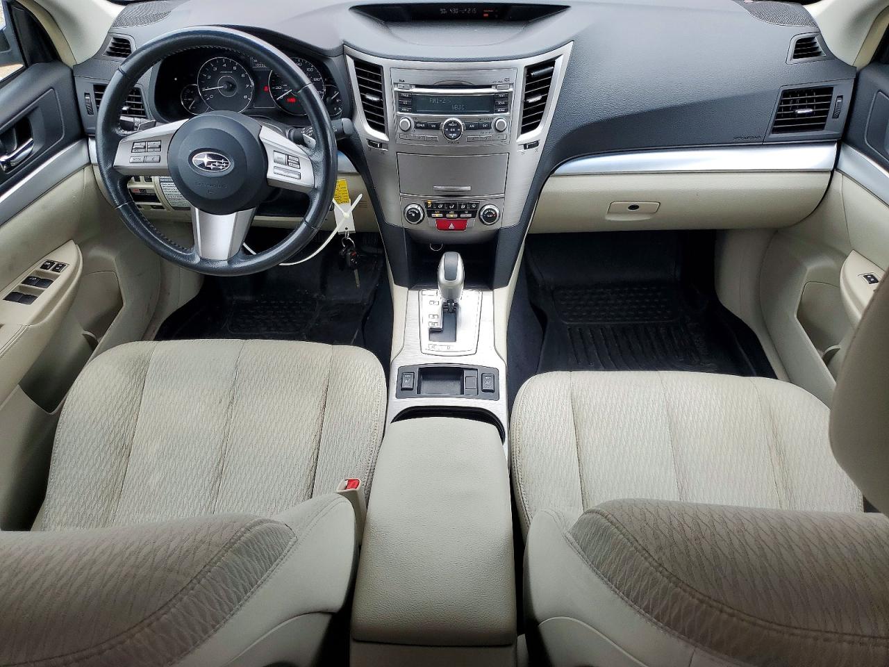 2011 Subaru Outback 2.5i Premium Red vin: 4S4BRBCC1B3387395