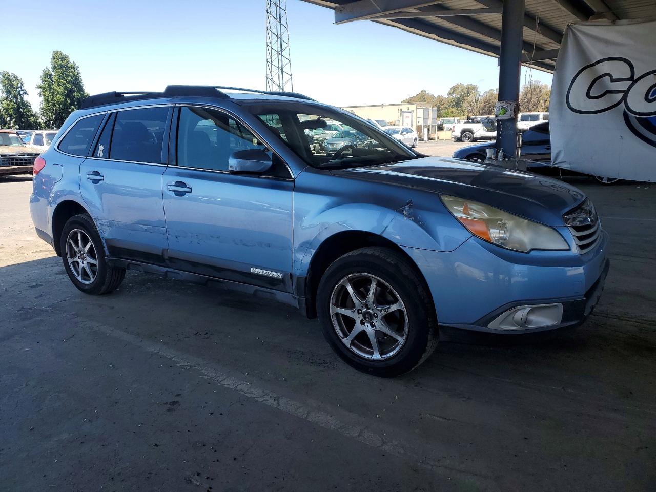 2012 Subaru Outback 2.5i Premium Blue vin: 4S4BRBCC1C3238065