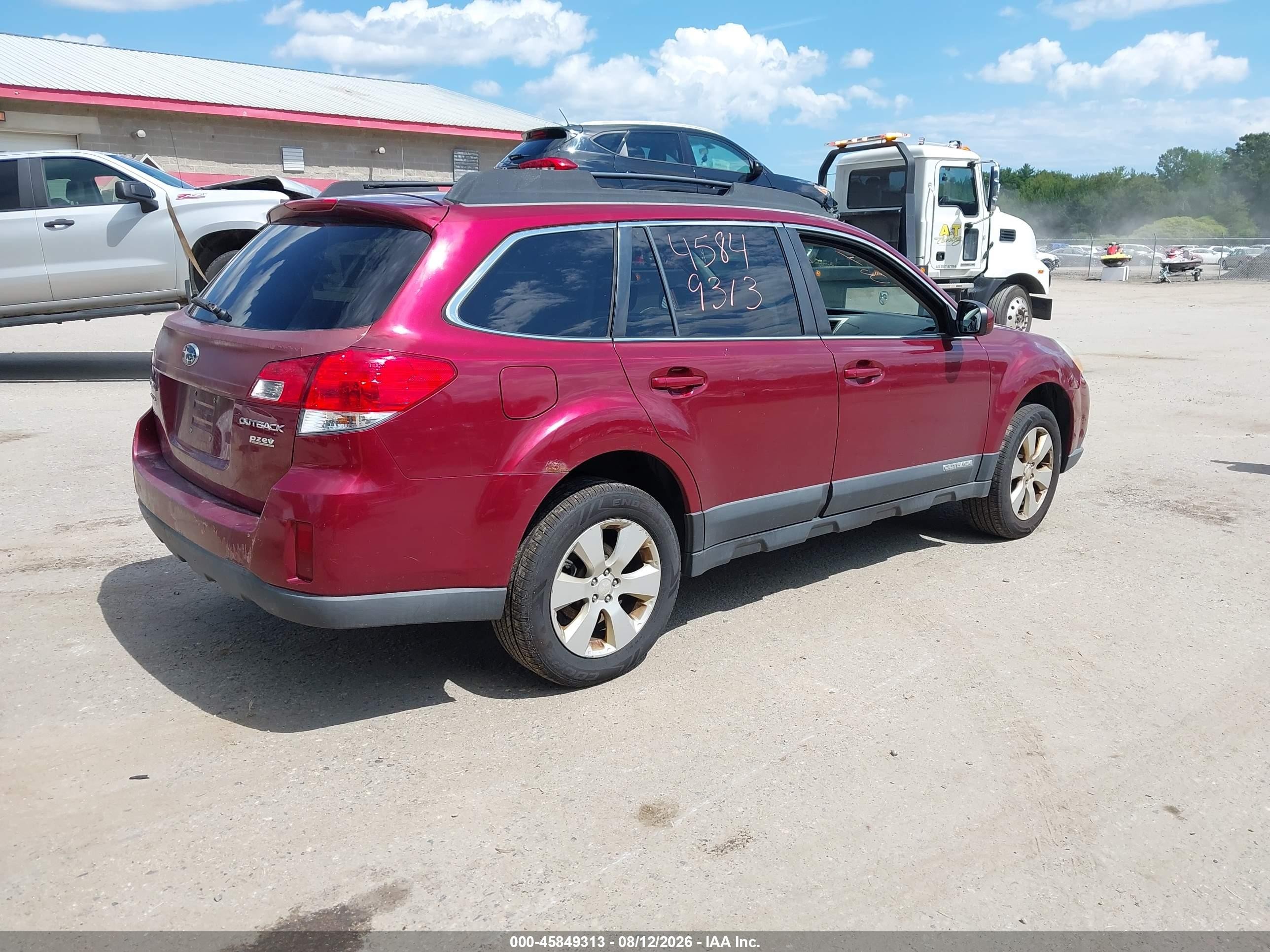 2012 Subaru Outback 2.5i Premium Maroon vin: 4S4BRBCC1C3266934